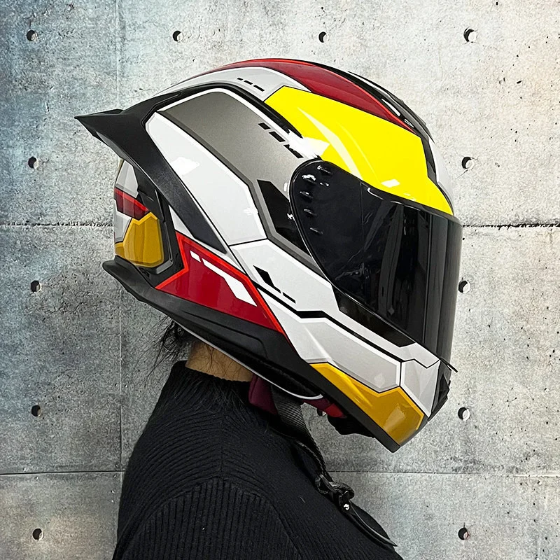 2022 New Motocross Helmets For man Full Face Motorcycle Helmet DOT approved New Moto Bike Motorbike Helm
2022 New Motocross Helmets For man Full Face Motorcycle Helmet DOT approved New Moto Bike Motorbike Helm