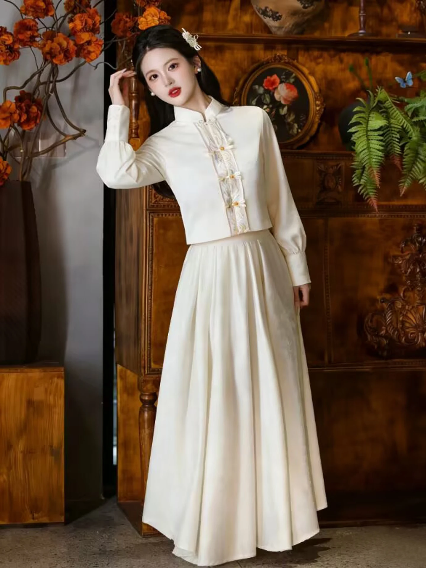 New Chinese Sle Long Sve Dr Stand Collar Button Large Size Wedding Banquet Gown Ele Chic Champagne Color
New Chinese Sle Long Sve Dr Stand Collar Button Large Size Wedding Banquet Gown Ele Chic Champagne Color