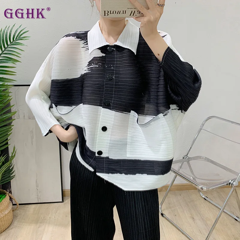 Женская тонкая куртка GGHK с цветовыми блоками, длинными рукавами, воротником, на одной пуговице, плиссированная, свободного кроя
Женская тонкая куртка GGHK с цветовыми блоками, длинными рукавами, воротником, на одной пуговице, плиссированная, свободного кроя