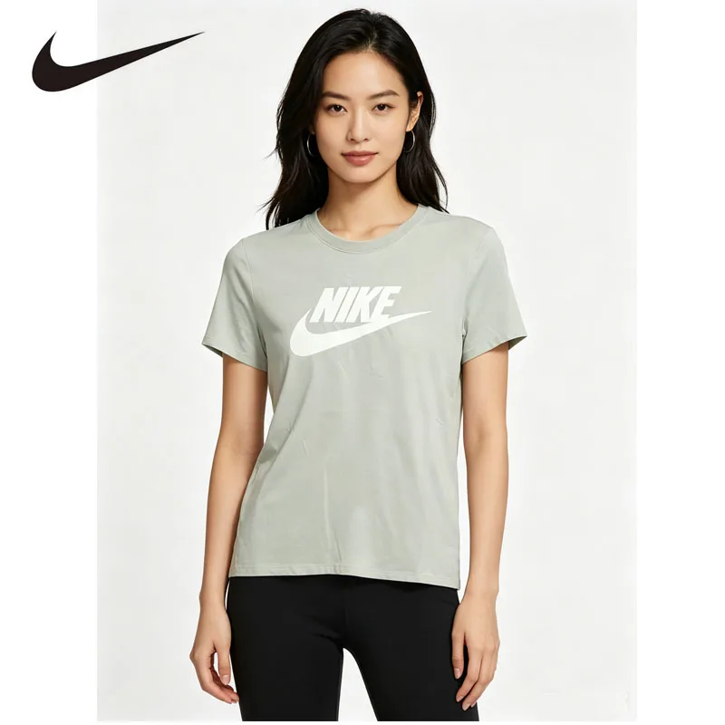 Oversized Tee TopNike Women Cotton Tee, Classic Big Swoosh Logo, Comfy Crew Neck for Workout & Daily Wear DV6095-034
Oversized Tee TopNike Women Cotton Tee, Classic Big Swoosh Logo, Comfy Crew Neck for Workout & Daily Wear DV6095-034