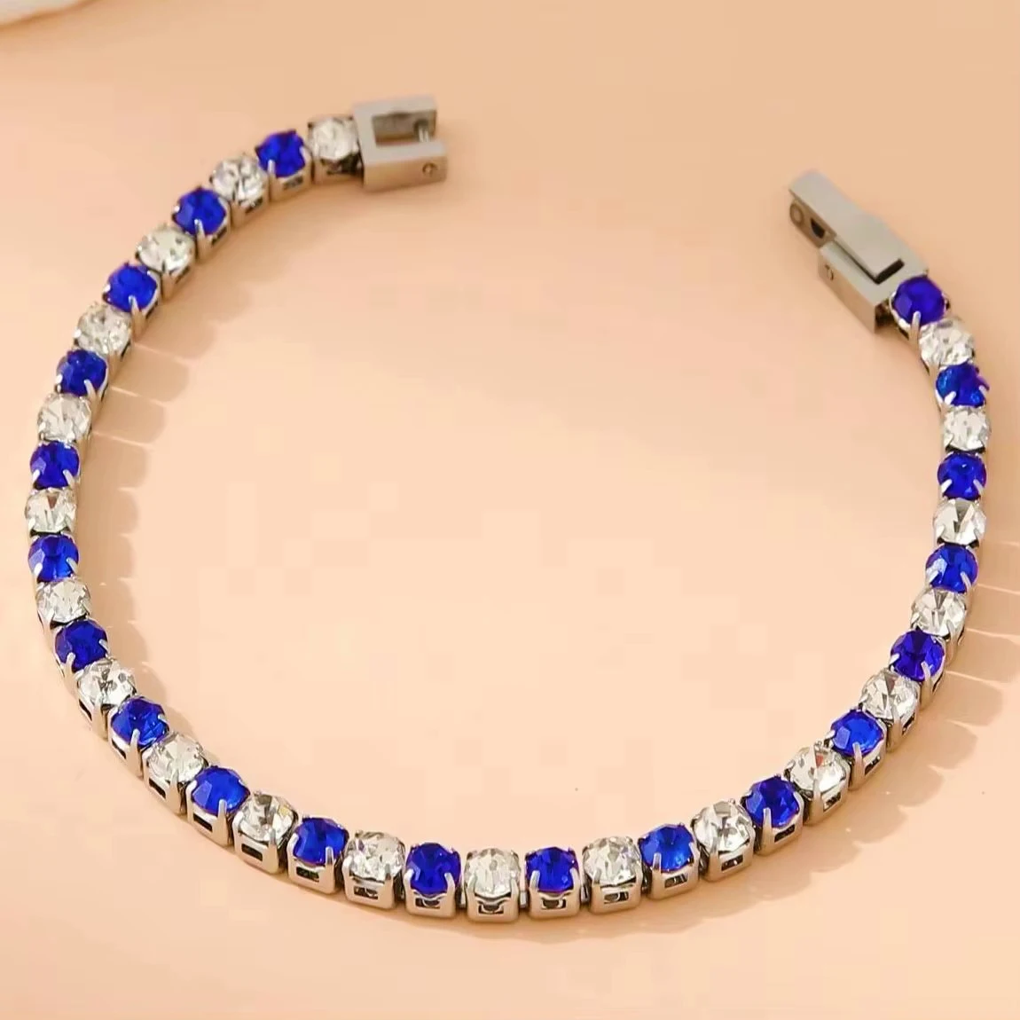 Stainless Steel Silver Color 4mm Zircon Tennis Bracelets For Women Dazzling Crystal Hand Chain Fashion Jewelry Gifts
Stainless Steel Silver Color 4mm Zircon Tennis Bracelets For Women Dazzling Crystal Hand Chain Fashion Jewelry Gifts