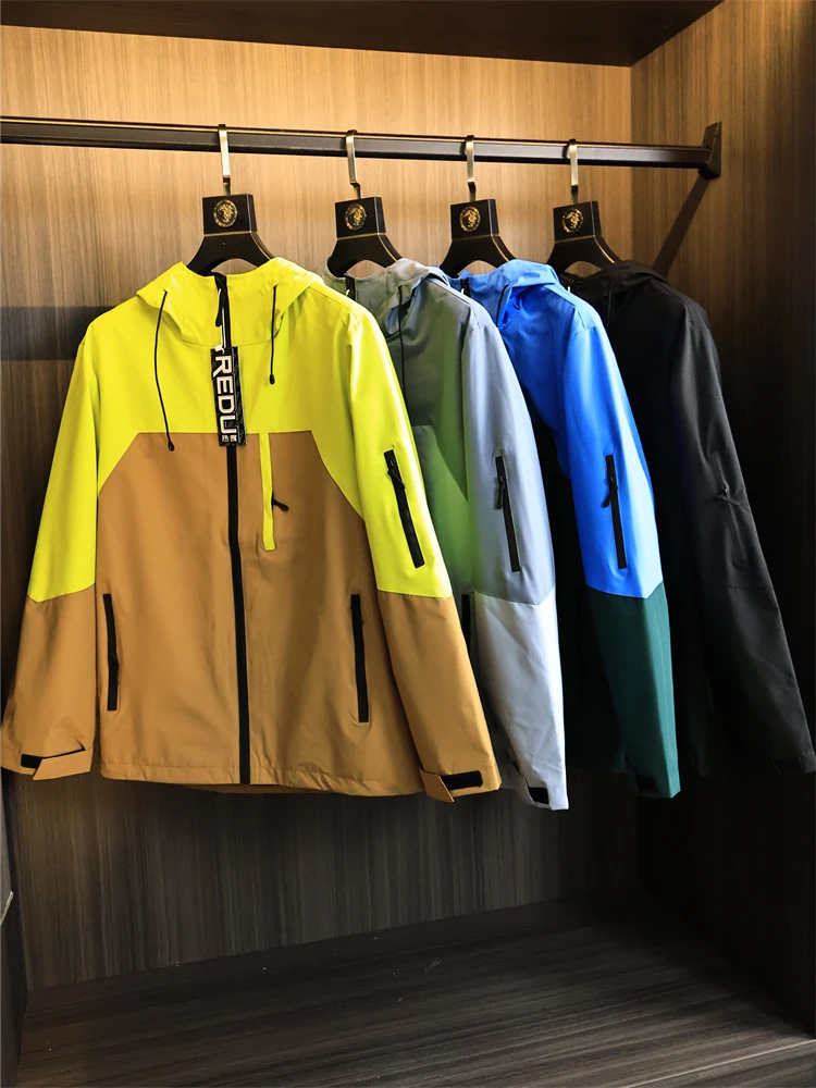 Outdoor Men's Spring Autumn Jacket 2025 Windproof Waterproof Zipper Seamless Sealing Fashion Urban Style Long Sleeve Hooded
Outdoor Men's Spring Autumn Jacket 2025 Windproof Waterproof Zipper Seamless Sealing Fashion Urban Style Long Sleeve Hooded