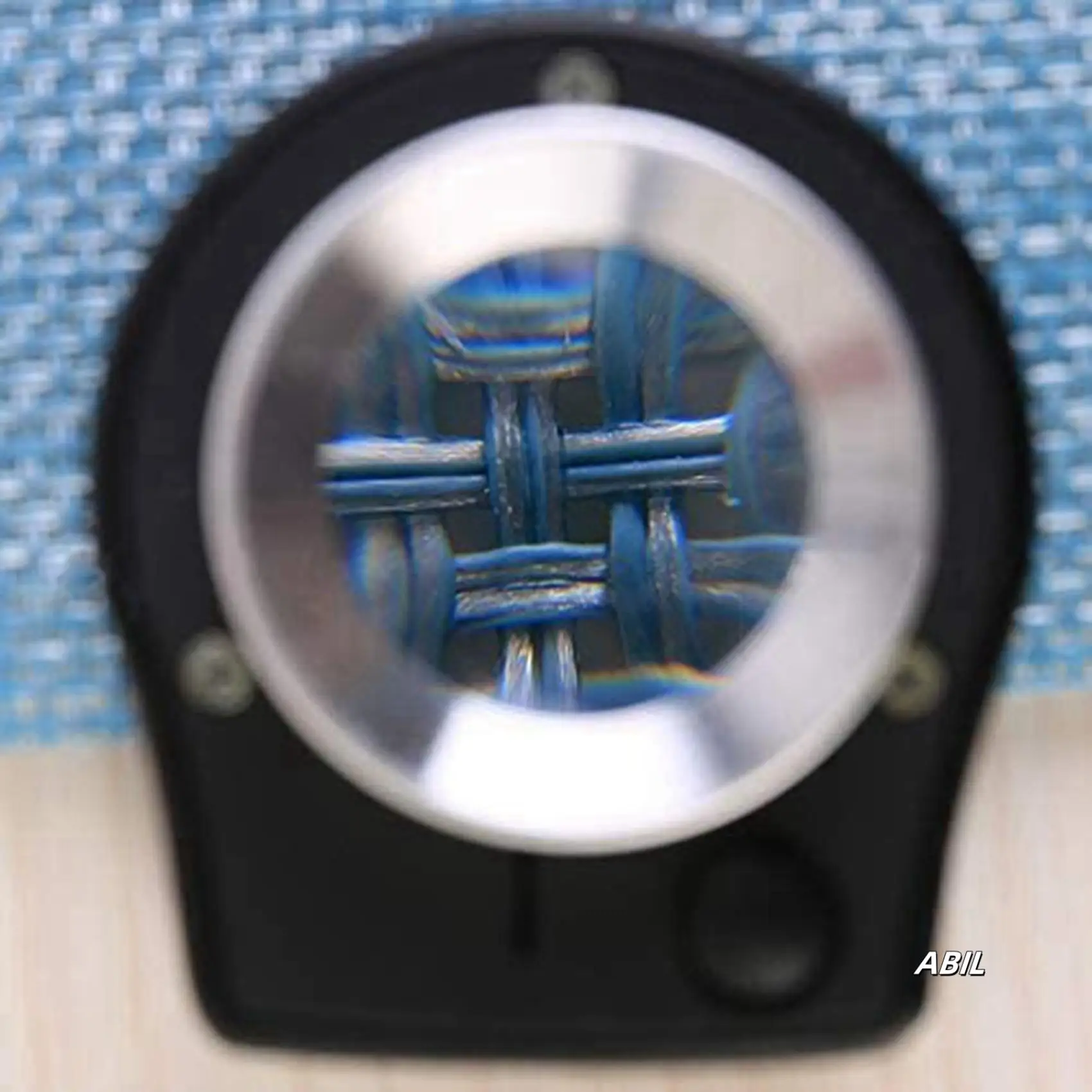 2Pcs 30X Scale Desktop Magnifier With 3 LED Mini Handheld Illuminated Magnifying Glass Dual Optical Glass Jeweler Loupe
2Pcs 30X Scale Desktop Magnifier With 3 LED Mini Handheld Illuminated Magnifying Glass Dual Optical Glass Jeweler Loupe
