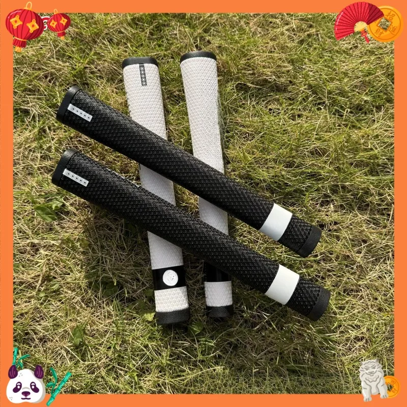 White, black, bold, non-slip golf putter grip, factory direct sales
White, black, bold, non-slip golf putter grip, factory direct sales