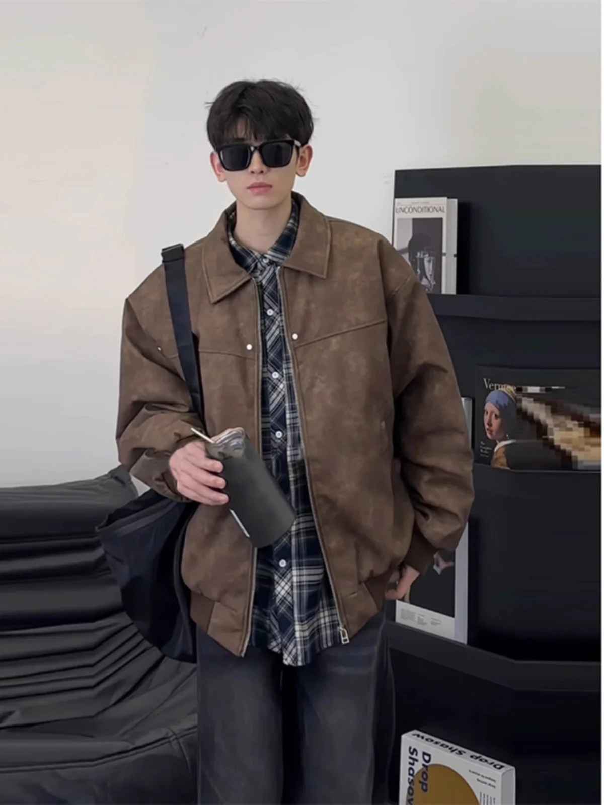 Brown Mermaid Leather Jaet Men's Spring Autumn Sle Cleanfit High Sensation Pilot Jaet Zipper Closure Regular Sve Length
Brown Mermaid Leather Jaet Men's Spring Autumn Sle Cleanfit High Sensation Pilot Jaet Zipper Closure Regular Sve Length