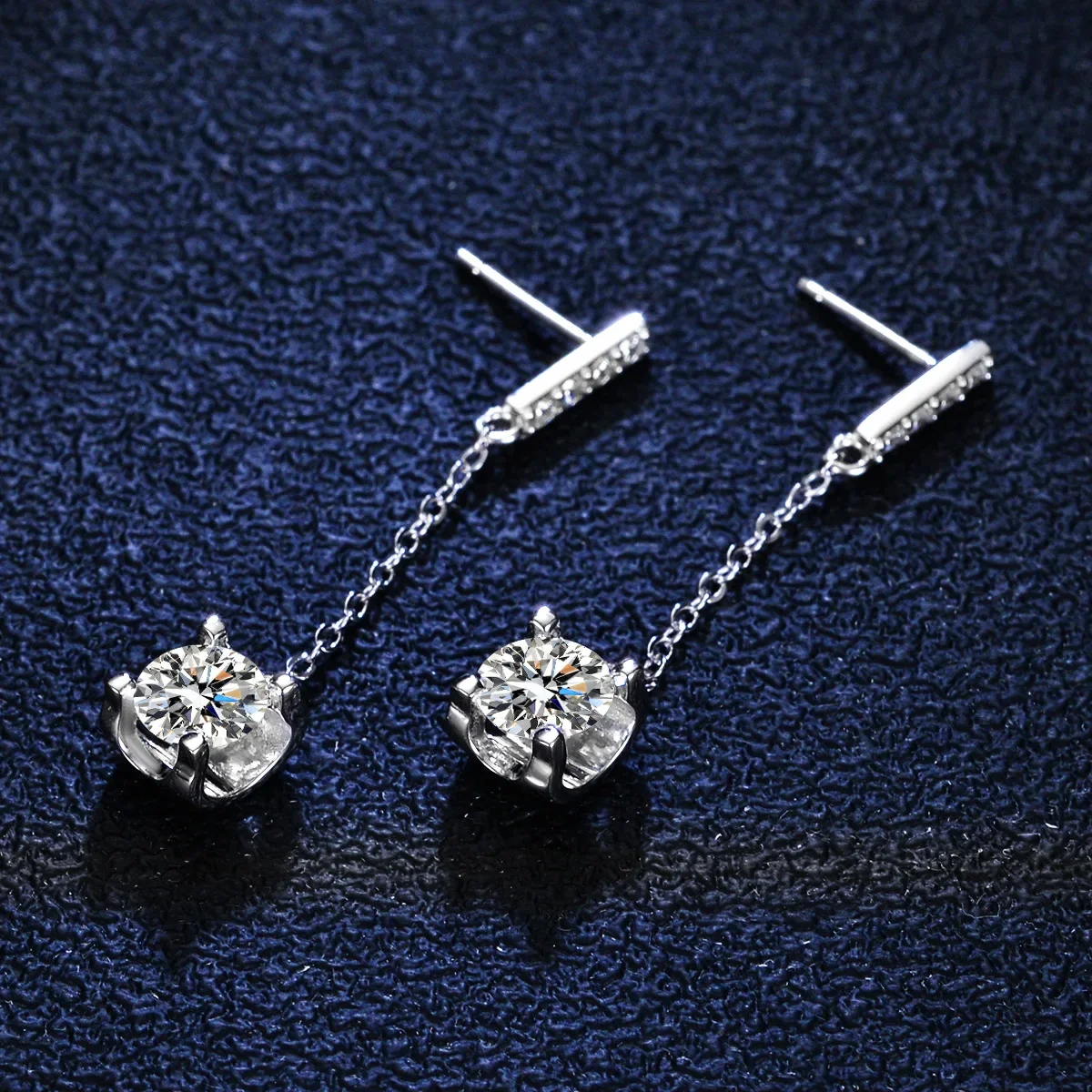 Luxury Platinum Pt950 Earrings Studs Women Moissanite Diamond Earrings Tassel Ox Head Earrings Fine Quality Jewelry Gift
Luxury Platinum Pt950 Earrings Studs Women Moissanite Diamond Earrings Tassel Ox Head Earrings Fine Quality Jewelry Gift
