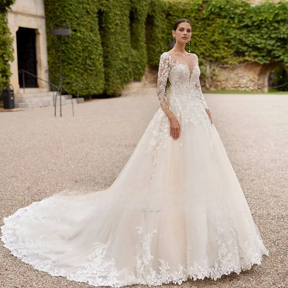 Elegant Lace Applique Wedding Dresses for Women A-Line Bridal Gowns Customized Long Sleeves Deep V-Neck Chapel robe de mariée
Elegant Lace Applique Wedding Dresses for Women A-Line Bridal Gowns Customized Long Sleeves Deep V-Neck Chapel robe de mariée
