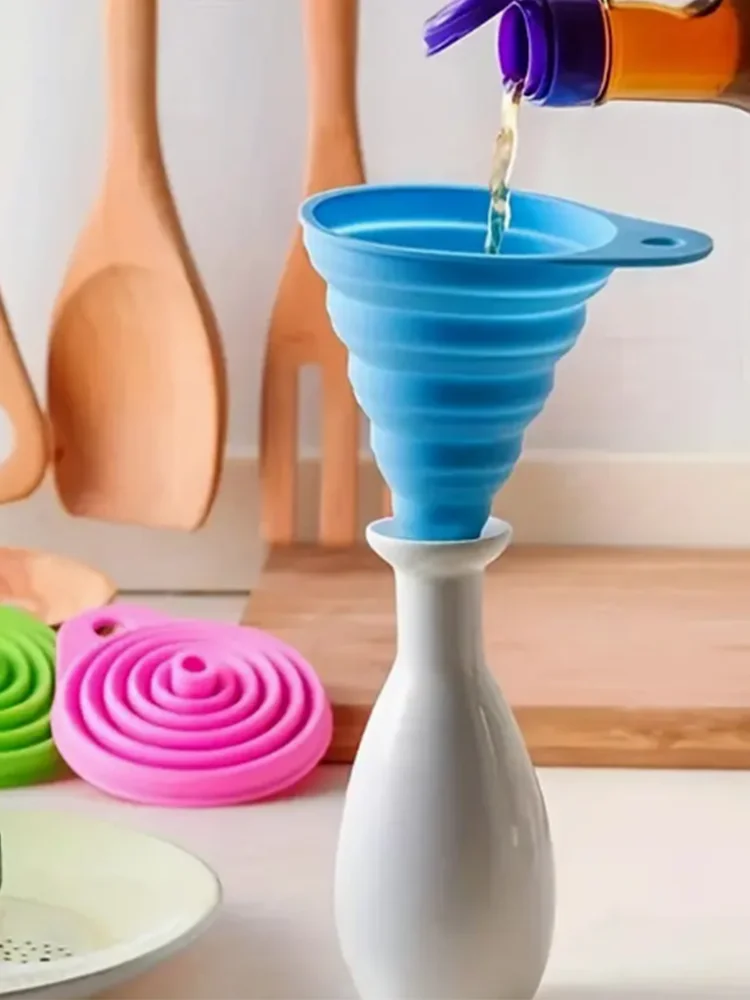 2PC Silicone Folding Funnel Portable Small Funnel Large Wine Leak Multi-Purpose Kitchen Large Caliber Oil Leak Pouring Color Randomly Sent,Splatter Proof Kitchen Accessories, Easy Storage For Kitchen Organization
2PC Silicone Folding Funnel Portable Small Funnel Large Wine Leak Multi-Purpose Kitchen Large Caliber Oil Leak Pouring Color Randomly Sent,Splatter Proof Kitchen Accessories, Easy Storage For Kitchen Organization
