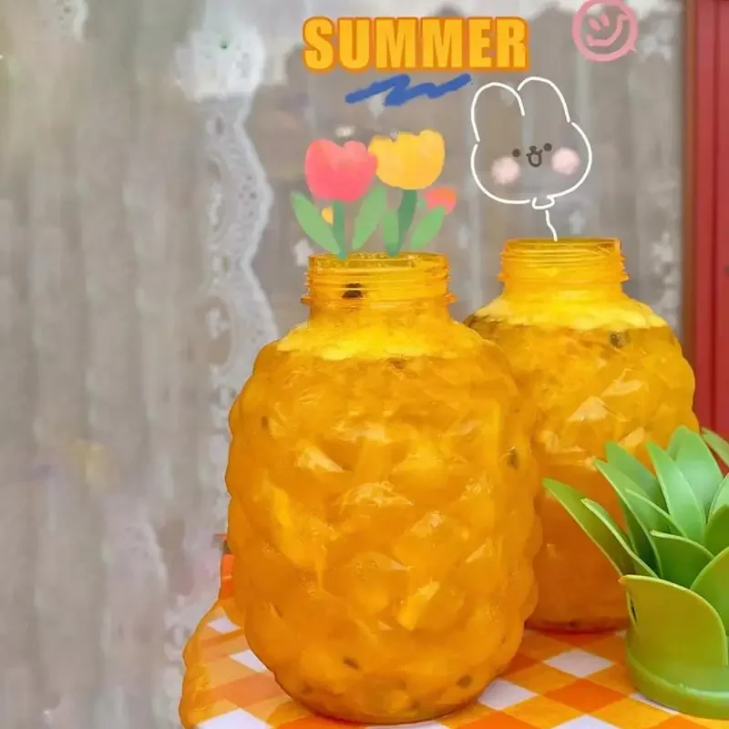 Cute Pineapple Water Cups Summer Hawaiian Party Decorations Decor Tropical Pineapple Cartoon Water Bottle With Straw
Cute Pineapple Water Cups Summer Hawaiian Party Decorations Decor Tropical Pineapple Cartoon Water Bottle With Straw