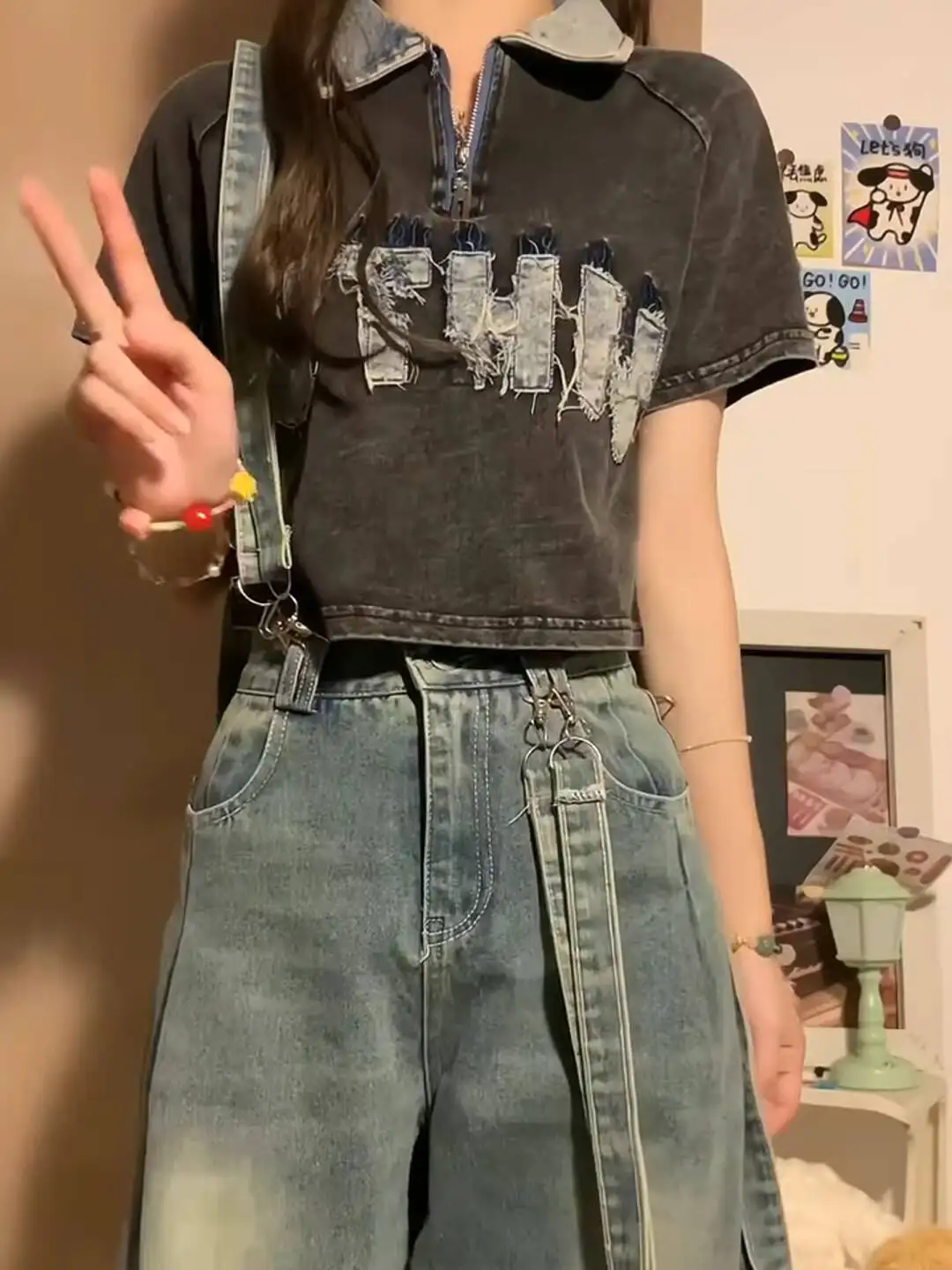 2026 Summer Vintage Washed Polo Collar Short Sleeve T Shirt Women Denim Patchwork Slim Fit Cropped Top
2026 Summer Vintage Washed Polo Collar Short Sleeve T Shirt Women Denim Patchwork Slim Fit Cropped Top
