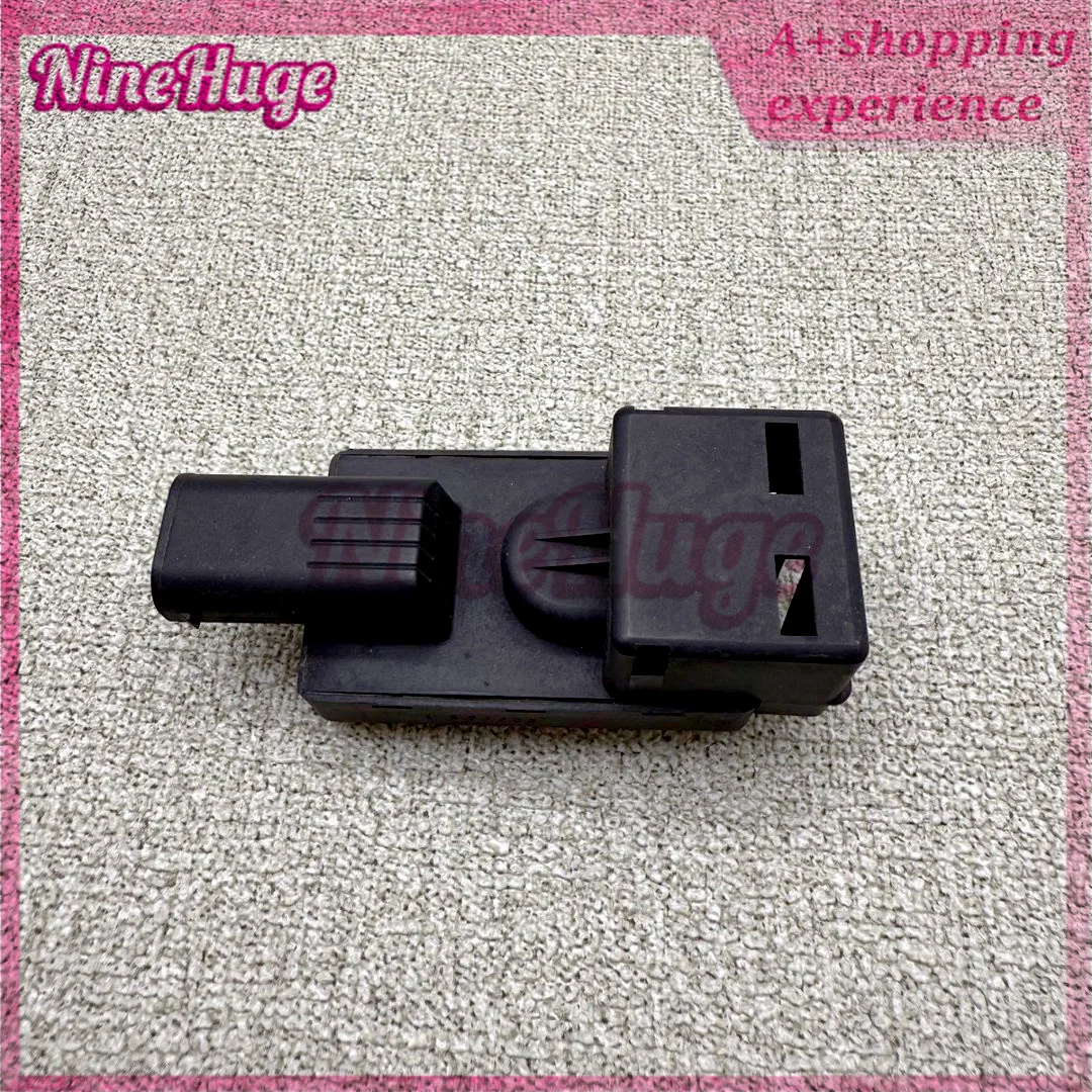 64116933052 AUC Sensor For BMW E60 E63 E65 E66 745Li 760Li Automatic Recirculated Air Control
64116933052 AUC Sensor For BMW E60 E63 E65 E66 745Li 760Li Automatic Recirculated Air Control