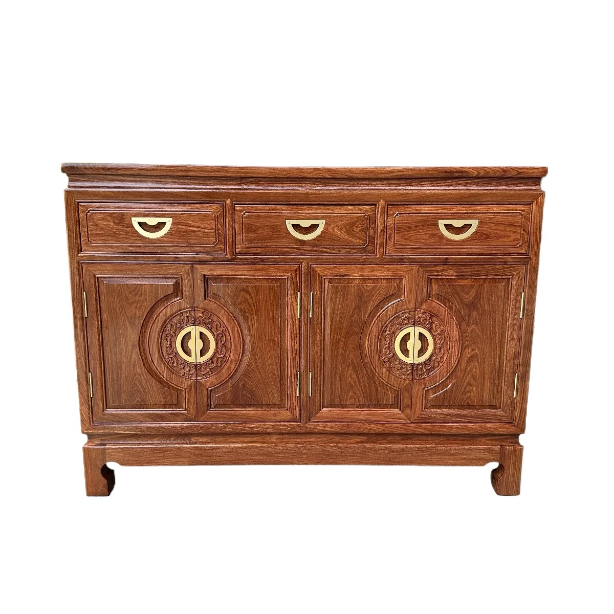 Side cabinet hedgehog red sandalwood new Chinese solid wood restaurant locker rosewood tea cabinet entrance cabinet
Side cabinet hedgehog red sandalwood new Chinese solid wood restaurant locker rosewood tea cabinet entrance cabinet