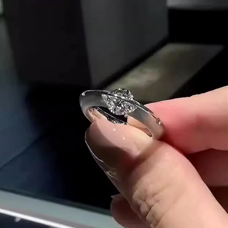 925 Sterling Silver Rotating and Dynamic Planet Zircon Adjustable Opening Rings for Women Fine Jewelry Minimalist Accessories
925 Sterling Silver Rotating and Dynamic Planet Zircon Adjustable Opening Rings for Women Fine Jewelry Minimalist Accessories