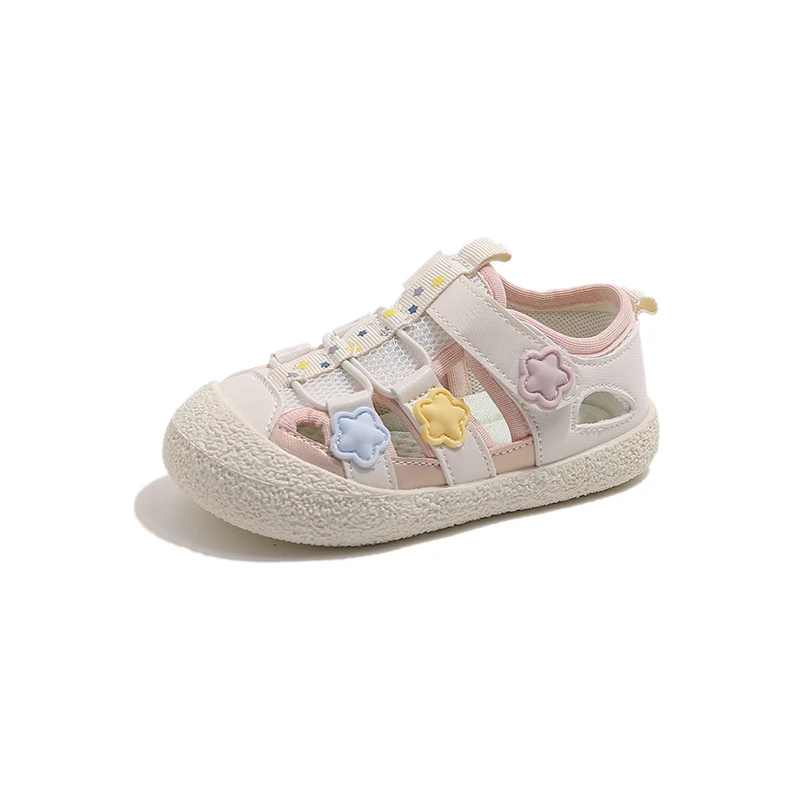 Hollowed-out Non-slip Kids Sandals 2026 Summer New Girls Casual Shoes Toes Capped Anti-kick Children Beach Shoes Mesh Breathable
Hollowed-out Non-slip Kids Sandals 2026 Summer New Girls Casual Shoes Toes Capped Anti-kick Children Beach Shoes Mesh Breathable