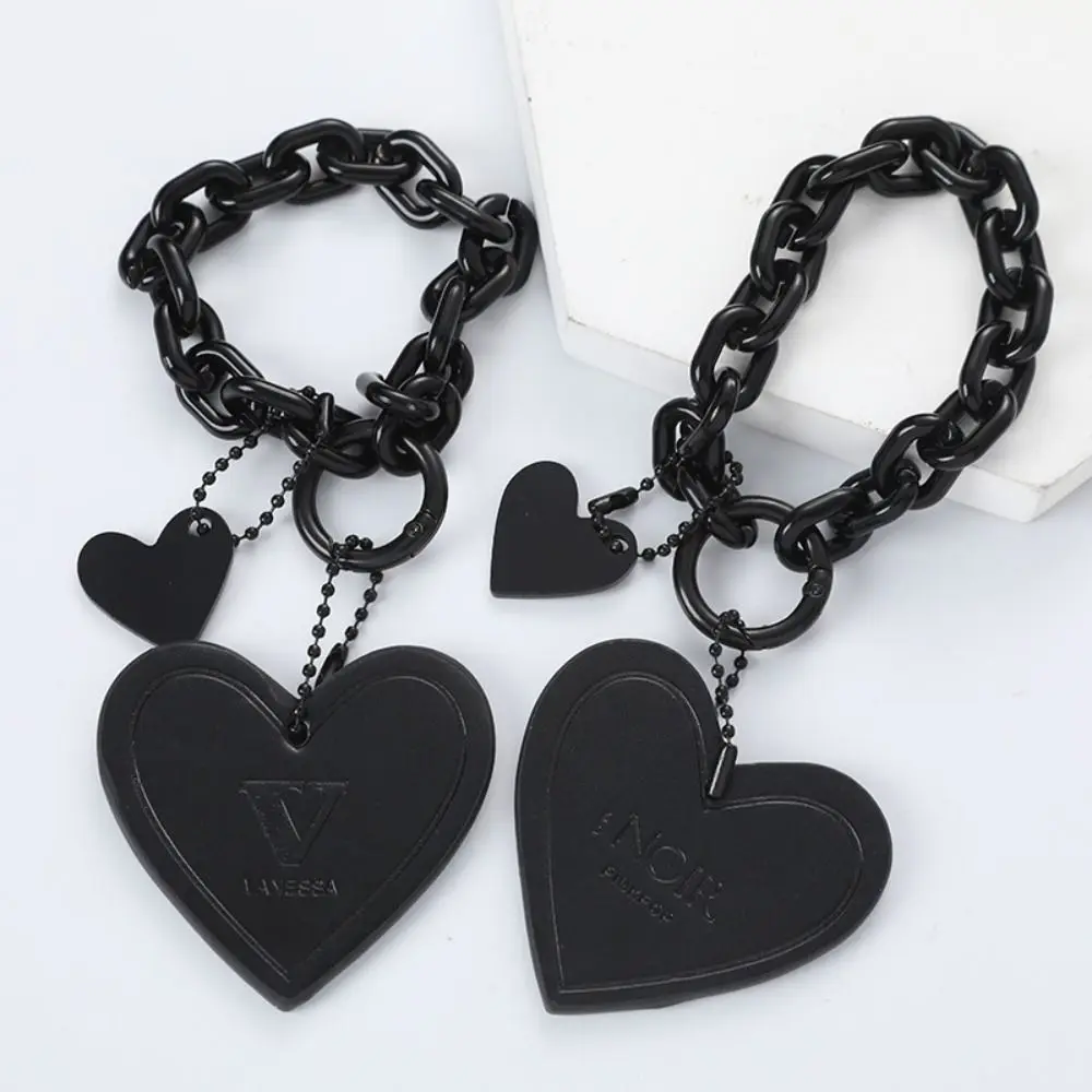 Чистый черный брелок в форме сердца в форме сердца, кожаный брелок NOIR V Love Chain, милый брелок для ключей Ins Love Heart, автомобильный интерьер
Чистый черный брелок в форме сердца в форме сердца, кожаный брелок NOIR V Love Chain, милый брелок для ключей Ins Love Heart, автомобильный интерьер