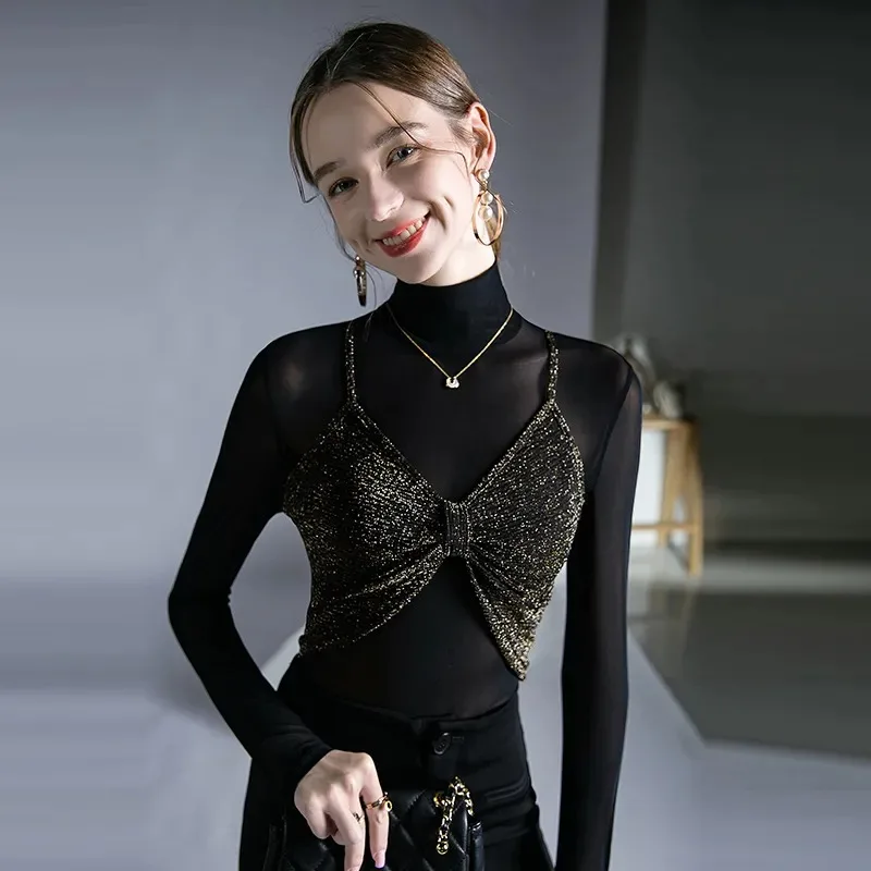 Fake Two Piece Top Sexy Mesh Bottoming Shirt Slim Solid Color T-shirt
Fake Two Piece Top Sexy Mesh Bottoming Shirt Slim Solid Color T-shirt