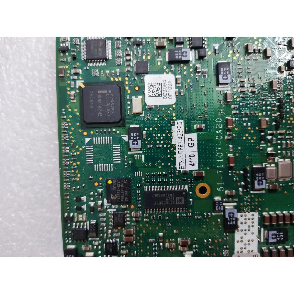 ETX-NR667-423/PG Industrial Control Motherboard 51-71107-0A20 For ADLINK
ETX-NR667-423/PG Industrial Control Motherboard 51-71107-0A20 For ADLINK