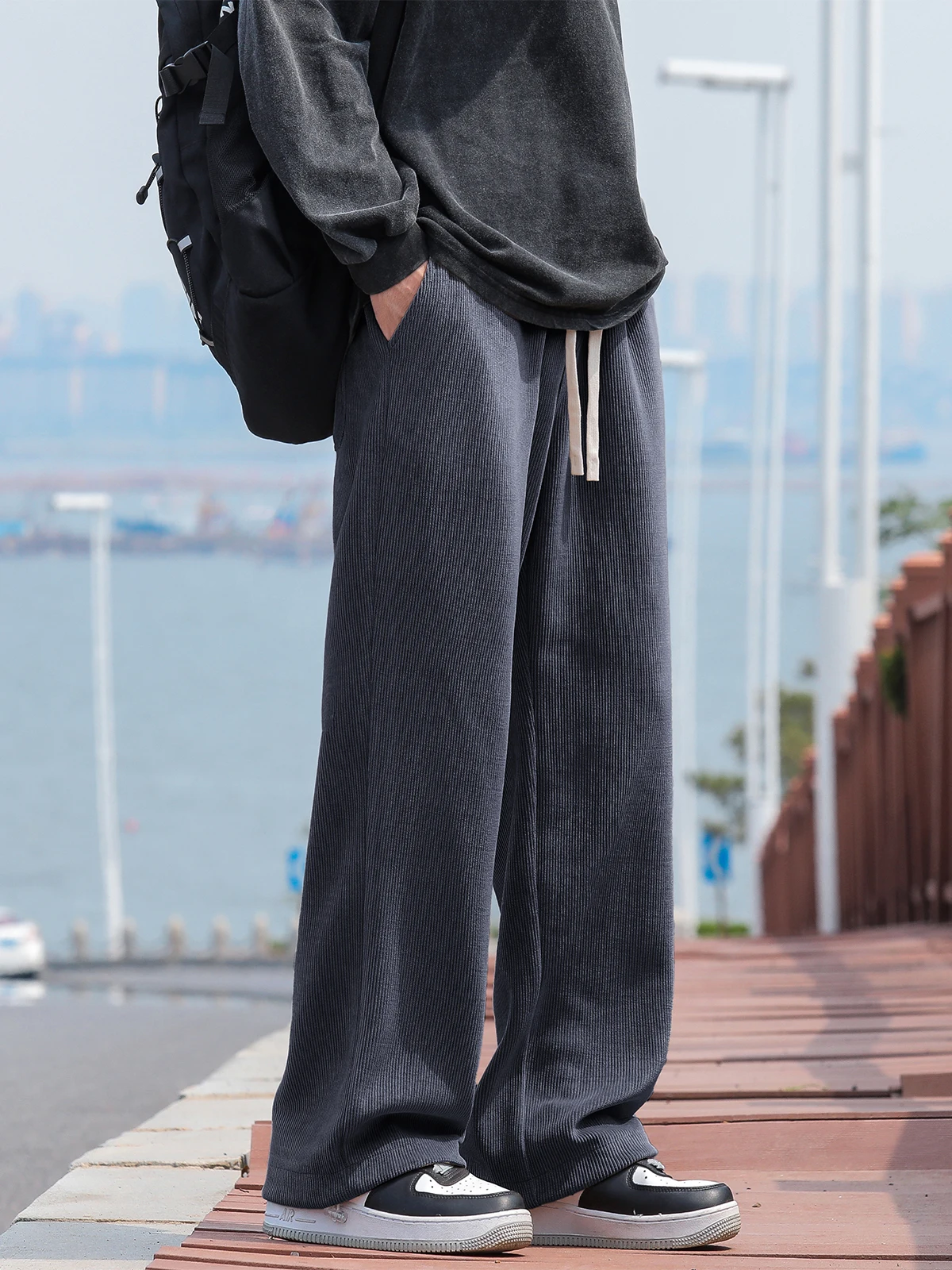 Deep ey Corduroy Straight Leg Men's Casual Pants Autumn Winter Trendy Loose Wide Leg Spor Sweatpants Anti-Wrinkle
Deep ey Corduroy Straight Leg Men's Casual Pants Autumn Winter Trendy Loose Wide Leg Spor Sweatpants Anti-Wrinkle