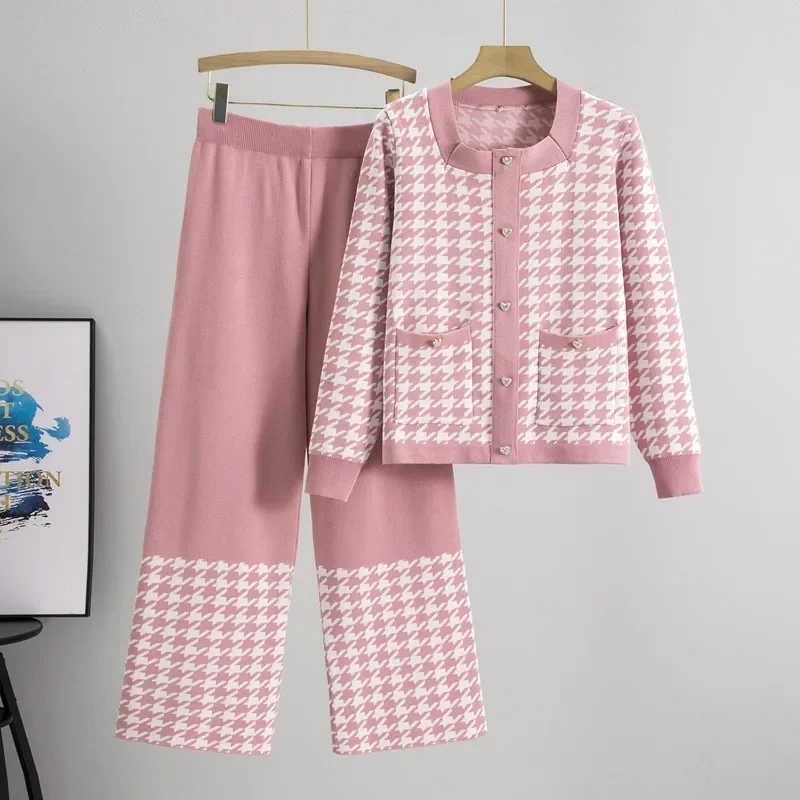 Fashion houndstooth Knit 2-piece Sets Winter Women Set New Casual Love Button Square Neck Long Sleeve Spliced Sweater Set Woman
Fashion houndstooth Knit 2-piece Sets Winter Women Set New Casual Love Button Square Neck Long Sleeve Spliced Sweater Set Woman