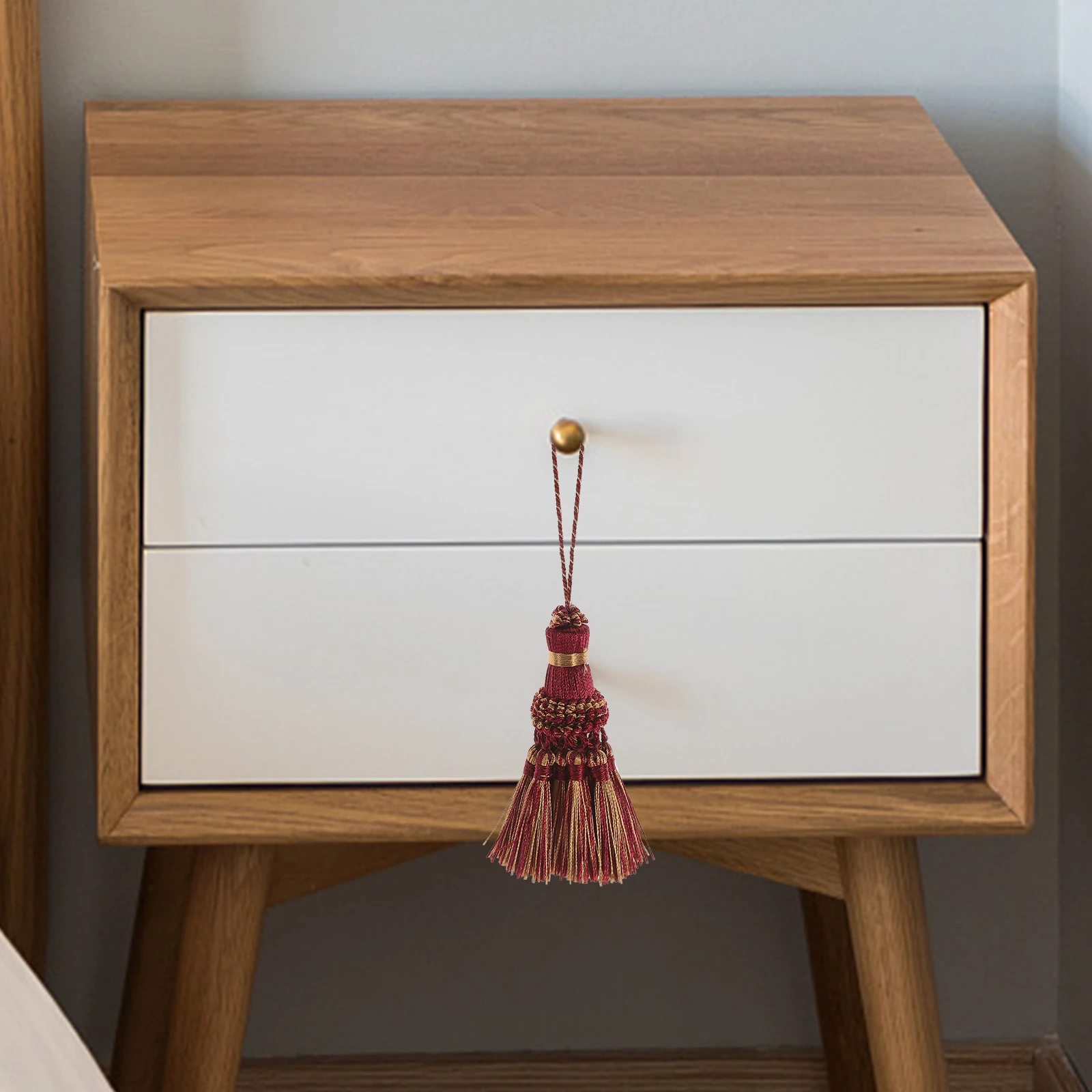 2Pcs Tassel Pendant Curtain Trim Decorative Tassel Charms for Curtain Decor Home Pendant DIY Craft Keychain Tassels
2Pcs Tassel Pendant Curtain Trim Decorative Tassel Charms for Curtain Decor Home Pendant DIY Craft Keychain Tassels