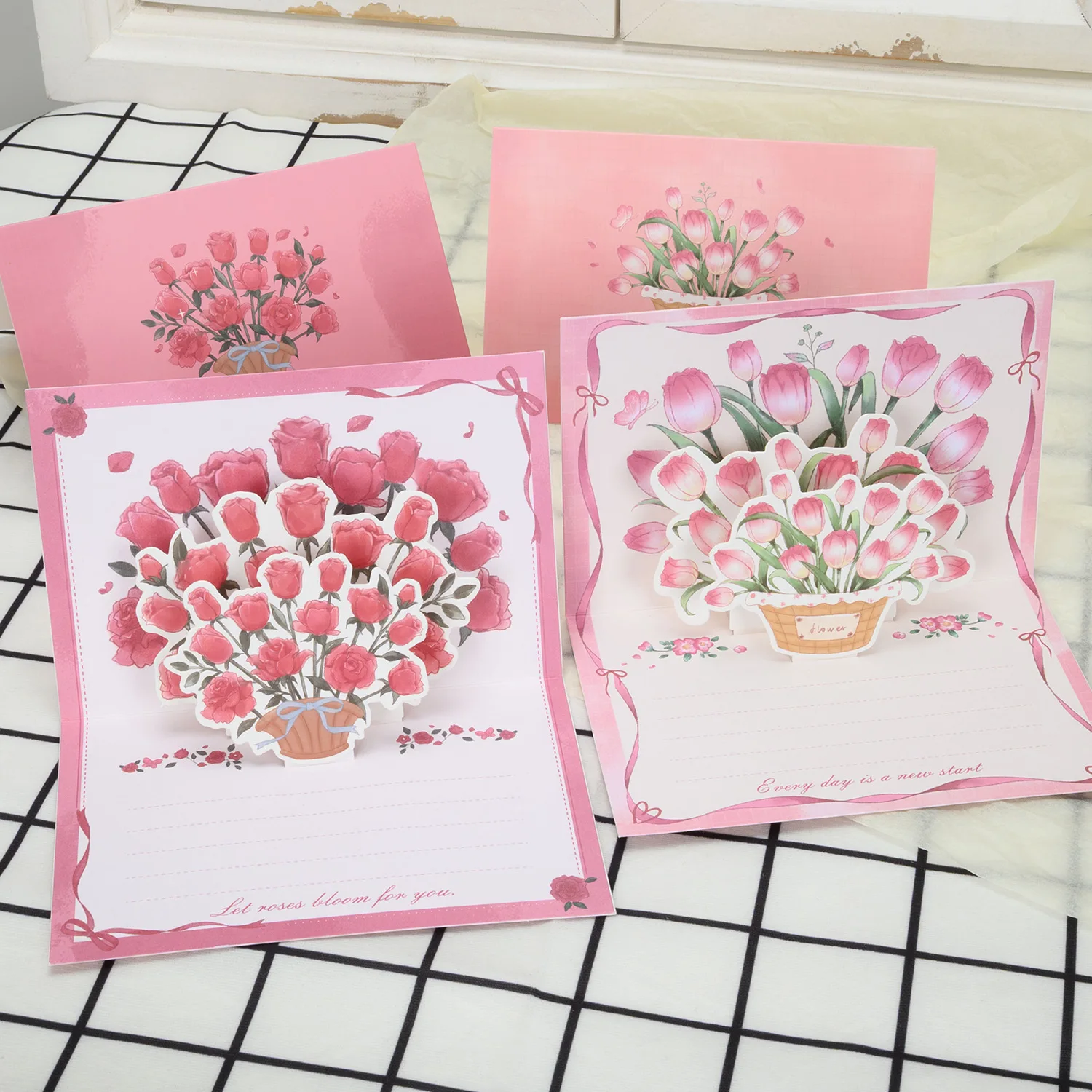 1/2Pcs Pop-Up 3d Tulips Roses Bouquet Greeting Card Postcard Mother'S Day Blessings Creative Card Gift For Mother
1/2Pcs Pop-Up 3d Tulips Roses Bouquet Greeting Card Postcard Mother'S Day Blessings Creative Card Gift For Mother
