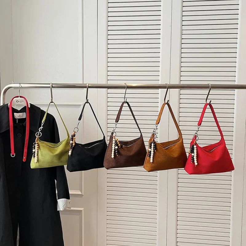 Fashionable Women's Crossbody Bag With Premium Leather And Classic Elegant Design Showing Trendy Look
Fashionable Women's Crossbody Bag With Premium Leather And Classic Elegant Design Showing Trendy Look