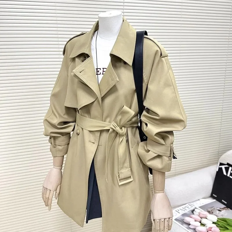 Autumn Women Fashion Solid Color Short Jacket Female Casual Strap Pocket Trench Outwear Korean Ladies Cardigan Windbreaker Coat
Autumn Women Fashion Solid Color Short Jacket Female Casual Strap Pocket Trench Outwear Korean Ladies Cardigan Windbreaker Coat