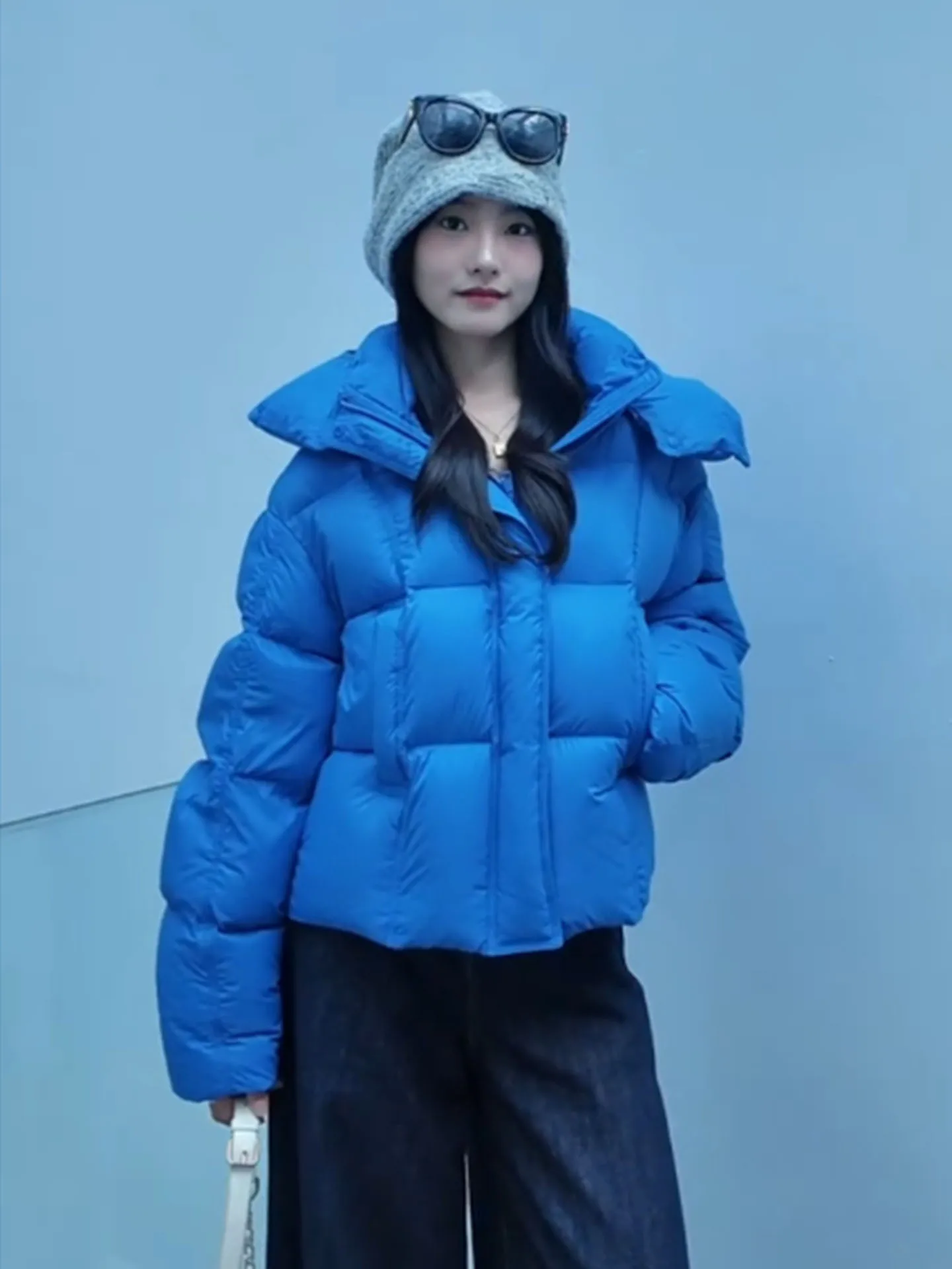 Корейский Sle Blue ort Puffer Jaet, женское зимнее Thiened Bread, пушистое теплое пальто с высокой талией, длинное све, застежка-молния
Корейский Sle Blue ort Puffer Jaet, женское зимнее Thiened Bread, пушистое теплое пальто с высокой талией, длинное све, застежка-молния