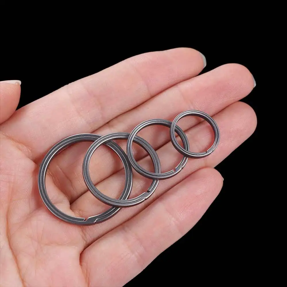 Can Be Opened Titanium Alloy Keychain Titanium Alloy Lightweight Titanium Alloy Key Rings Metal Creativity Fashion Gift
Can Be Opened Titanium Alloy Keychain Titanium Alloy Lightweight Titanium Alloy Key Rings Metal Creativity Fashion Gift