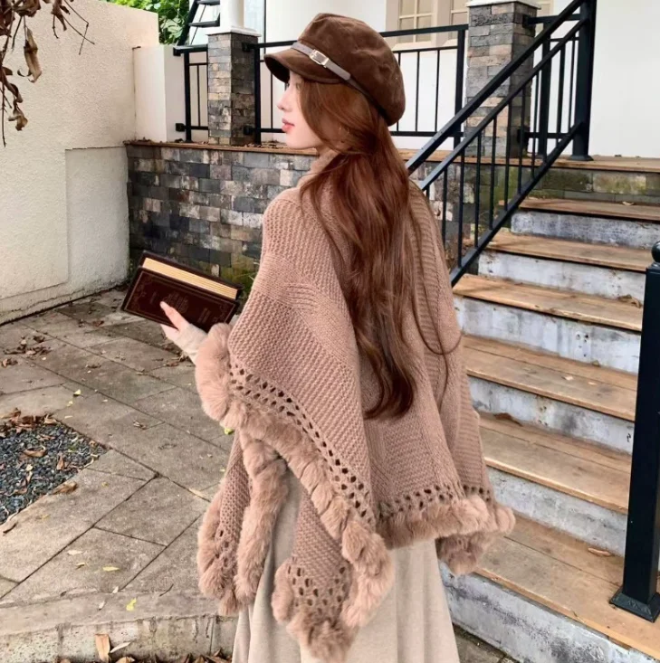 New Poncho Chinese-Style Autumn/Winter Qipao Wrap Dress with Lazy-Fit Fried Dough Twists Knit Cape Thickened Fur-Like Cloak P2
New Poncho Chinese-Style Autumn/Winter Qipao Wrap Dress with Lazy-Fit Fried Dough Twists Knit Cape Thickened Fur-Like Cloak P2