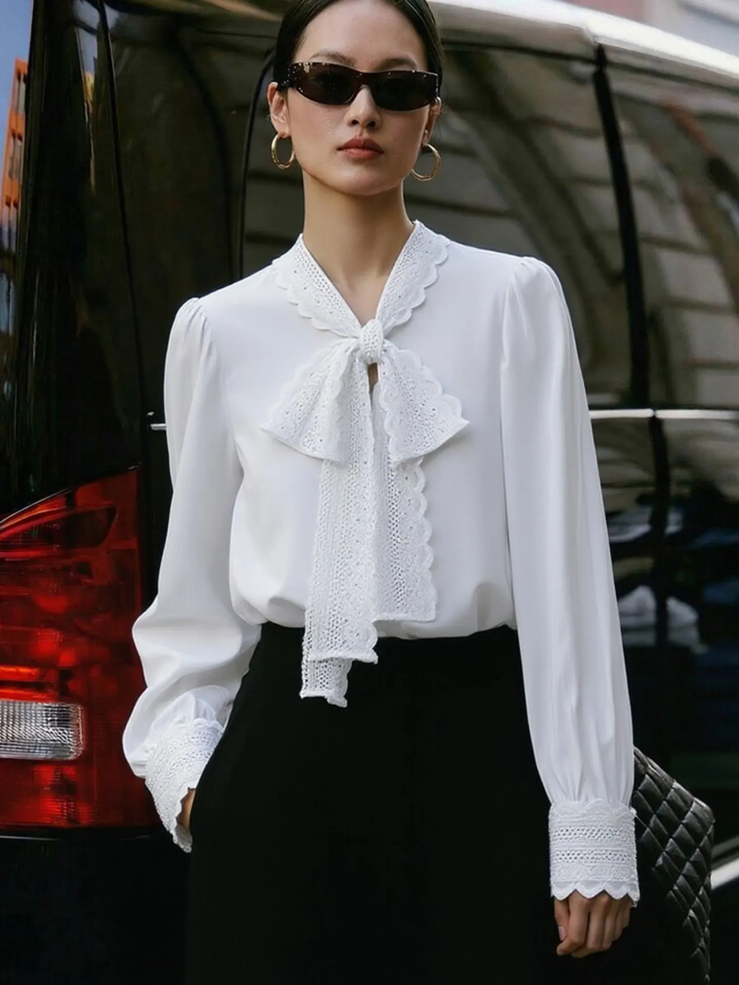 Ele White Lace Splice Long Sve irt Women's Premium Feel Spring Season Knot Design Korean Sle Straight Cut Silk Top
Ele White Lace Splice Long Sve irt Women's Premium Feel Spring Season Knot Design Korean Sle Straight Cut Silk Top