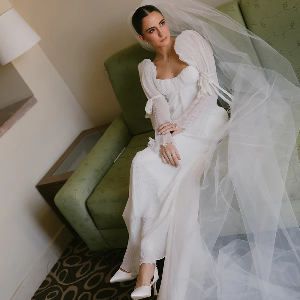 Simple Weddings Dresses with Square Collar Long Sleeves Sweep Train A Line Bride Dress Pleat Bow Garden Bridal Gown Customized
Simple Weddings Dresses with Square Collar Long Sleeves Sweep Train A Line Bride Dress Pleat Bow Garden Bridal Gown Customized