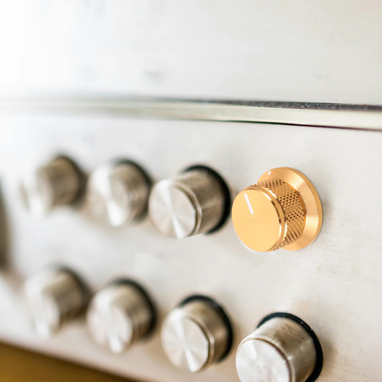 Volume Control Knob Aluminum Gold 24x14.5mm for Guitar Amplifier Radio Electric Guitar Potentiometer Metal Control Knobs Caps
Volume Control Knob Aluminum Gold 24x14.5mm for Guitar Amplifier Radio Electric Guitar Potentiometer Metal Control Knobs Caps