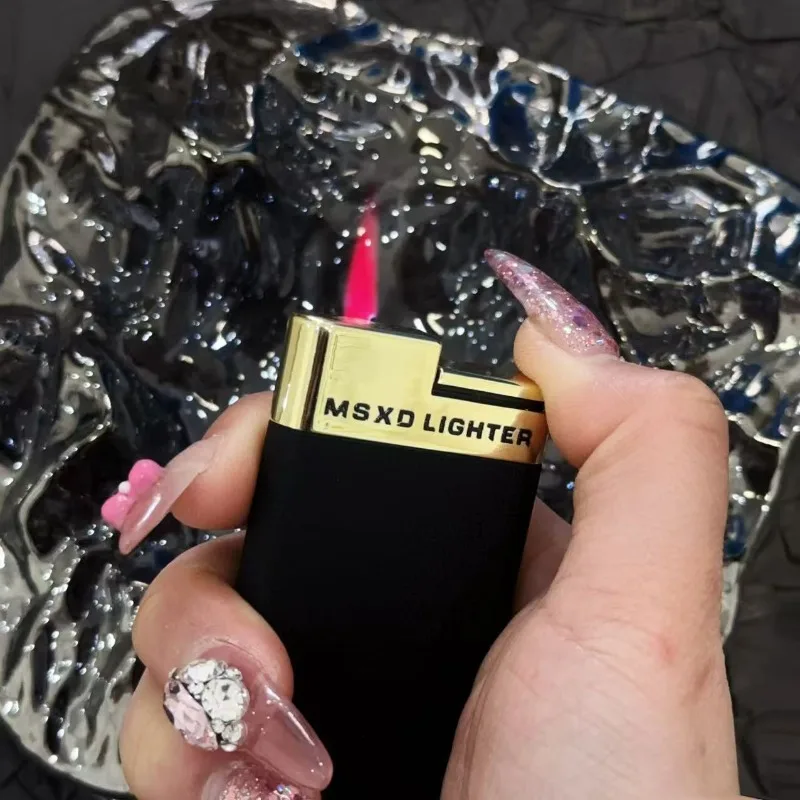Heart of The World Ultra-thin Classic Matte Inflatable Windproof Lighter Pink Flame High-end Gift for Boyfriend
Heart of The World Ultra-thin Classic Matte Inflatable Windproof Lighter Pink Flame High-end Gift for Boyfriend