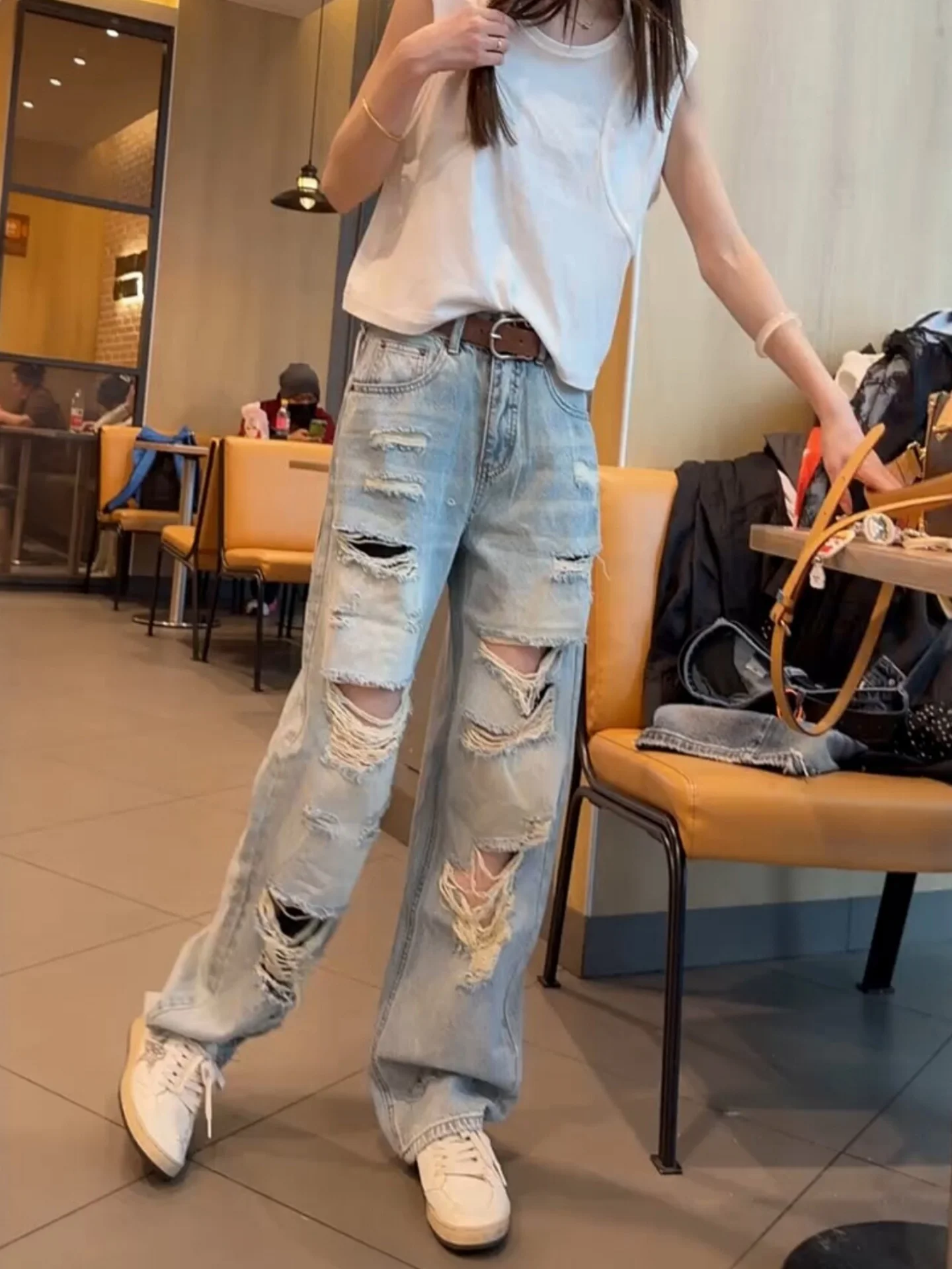 plus Size Ripped Denim Jeans Women Summer Thin Straight High Street Style Slimming Trousers Casual High Waist Wide Leg Jeans
plus Size Ripped Denim Jeans Women Summer Thin Straight High Street Style Slimming Trousers Casual High Waist Wide Leg Jeans