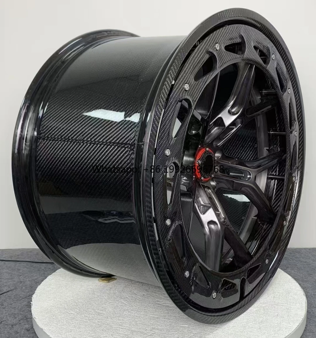 17-22 Inch Carbon Fiber Five Spoke Two-piece Forged Wheel 5x112 PCD Alloy Passenger Car Wheels
17-22 Inch Carbon Fiber Five Spoke Two-piece Forged Wheel 5x112 PCD Alloy Passenger Car Wheels