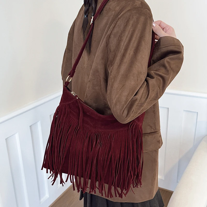 Women Luxury Leather Fashion Crossbody Bag Designer Shoulder Tote Handbag For Daily Beautiful Wear
Women Luxury Leather Fashion Crossbody Bag Designer Shoulder Tote Handbag For Daily Beautiful Wear