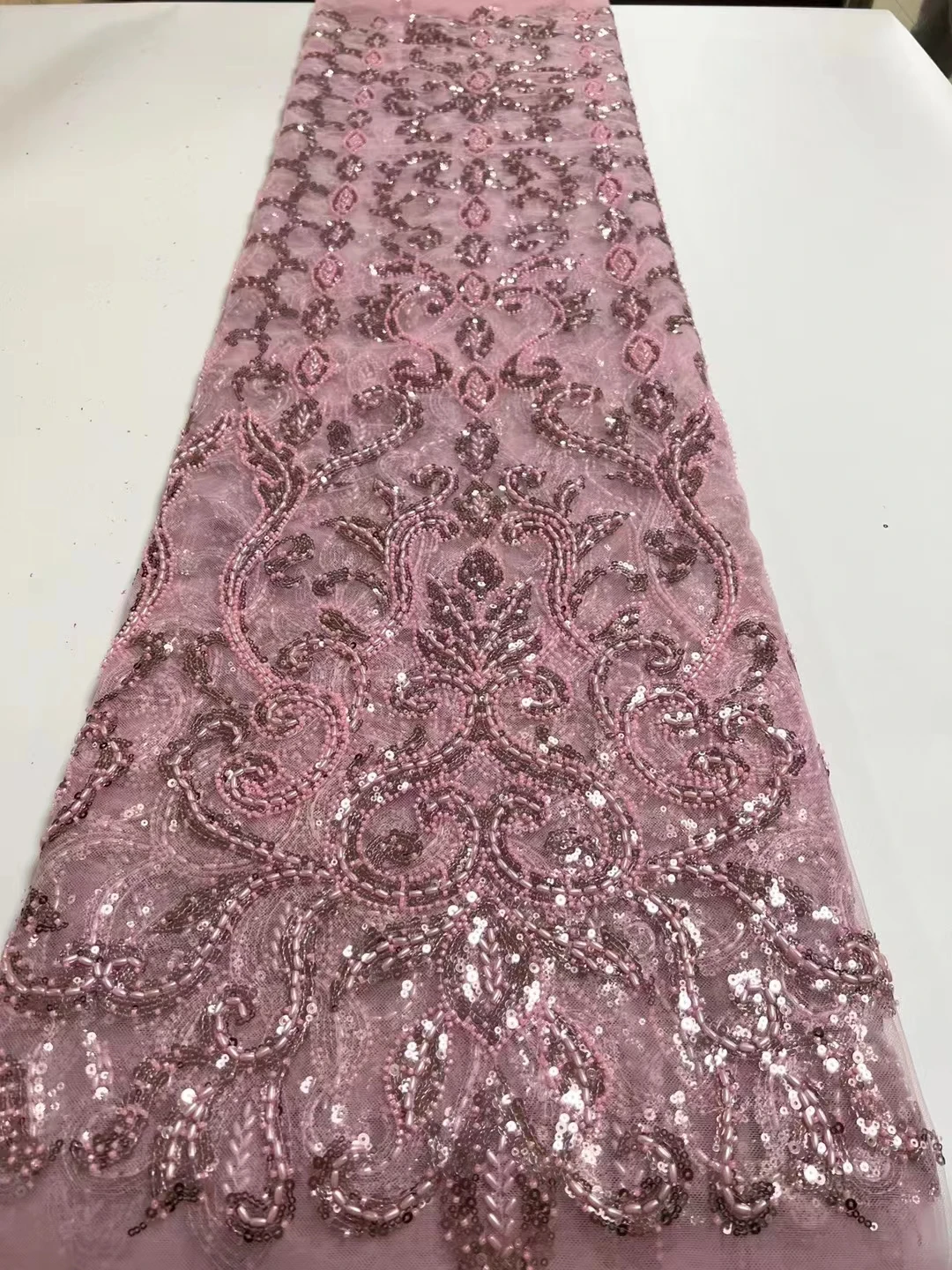 Latest High-end Sequins Embroidery French Mesh Lace Fabric Latest African Handmade Beads Tulle Lace Fabrics For Party Dx
Latest High-end Sequins Embroidery French Mesh Lace Fabric Latest African Handmade Beads Tulle Lace Fabrics For Party Dx