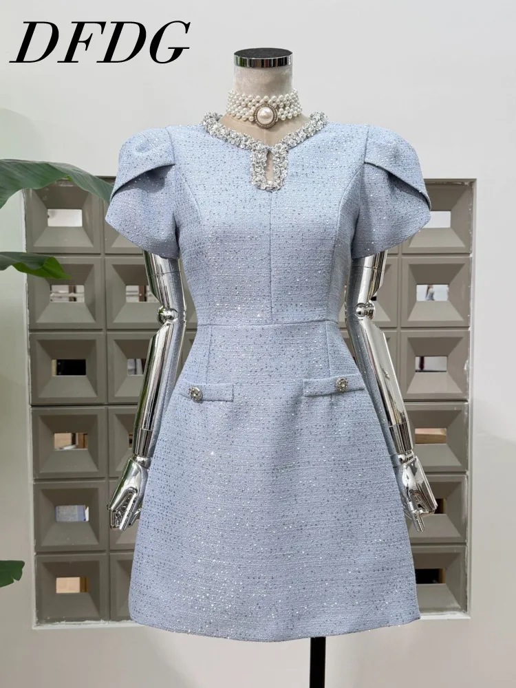 Женское твидовое платье DFDG с круглым вырезом, пышными рукавами и пайетками, весна-лето, элегантное, для вечеринок, модное, трендовое, 2026
Женское твидовое платье DFDG с круглым вырезом, пышными рукавами и пайетками, весна-лето, элегантное, для вечеринок, модное, трендовое, 2026