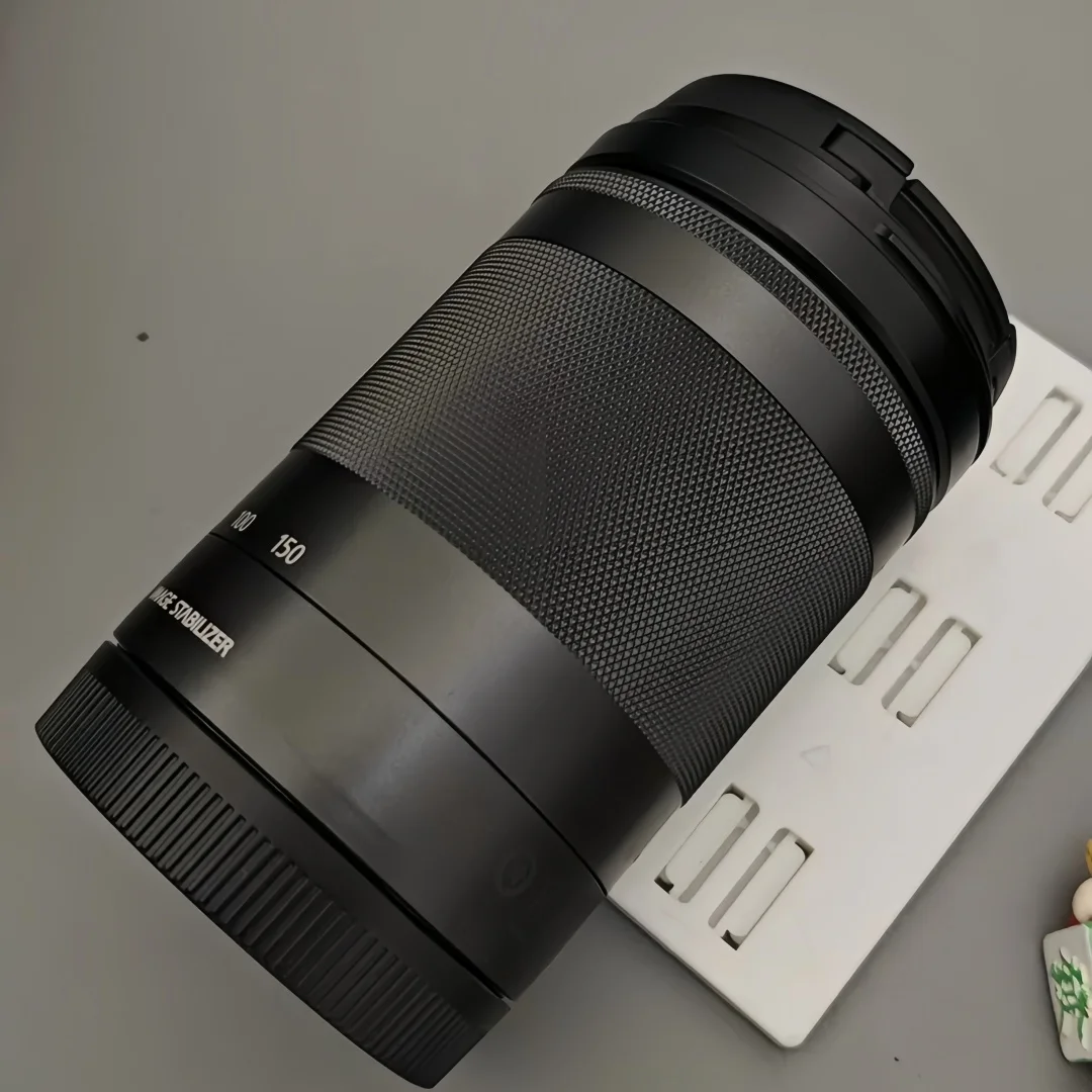 New Original Telephoto Zoom Lens For Canon EF-M 18-150mm f/3.5-6.3 IS STM for Canon M5 M6 M50 Camera
New Original Telephoto Zoom Lens For Canon EF-M 18-150mm f/3.5-6.3 IS STM for Canon M5 M6 M50 Camera
