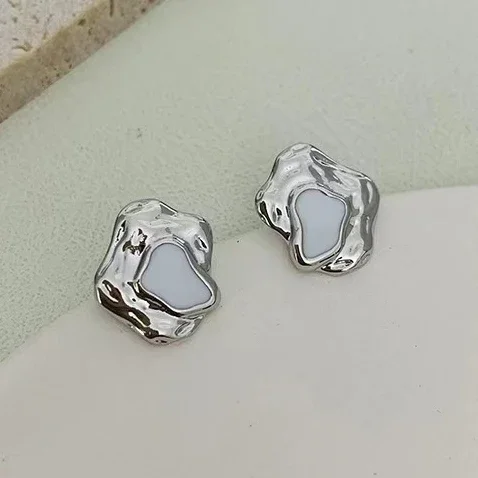 Серьги-гвоздики из настоящего стерлингового серебра 925, нерегулярные геометрические серьги-гвоздики для женщин, модные ювелирные изделия, индивидуальные аксессуары
Серьги-гвоздики из настоящего стерлингового серебра 925, нерегулярные геометрические серьги-гвоздики для женщин, модные ювелирные изделия, индивидуальные аксессуары