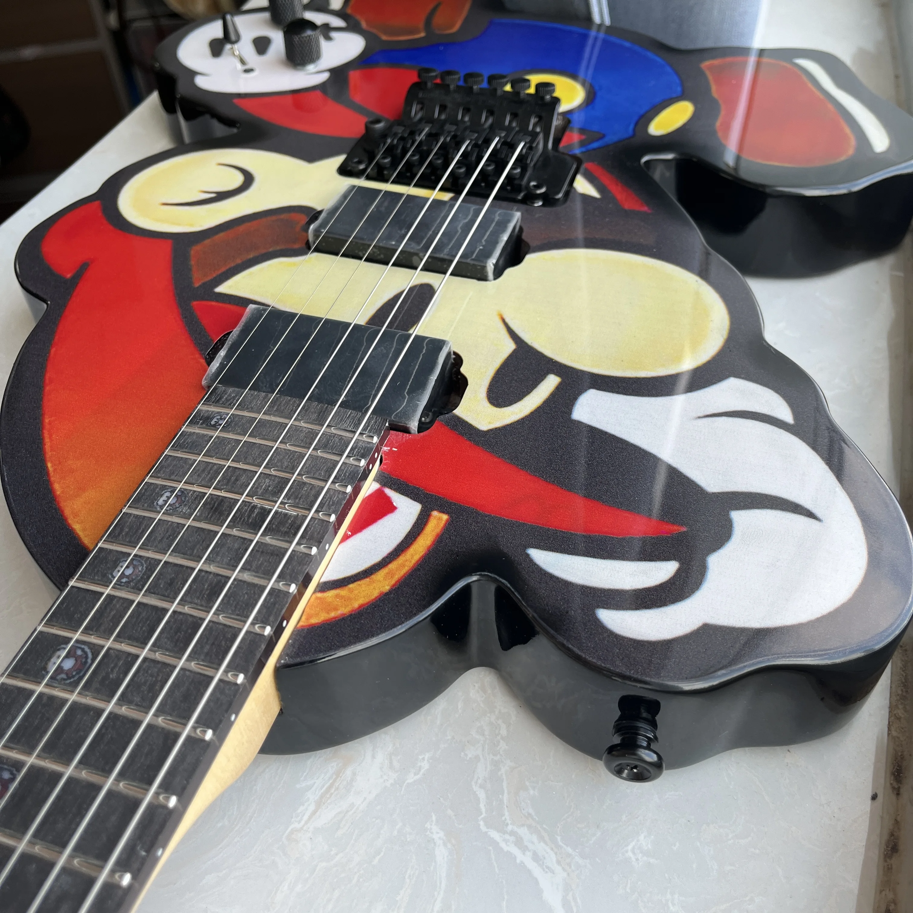 Hot sale Factory custom electric guitar shape tremolo system Electric Guitar-Themed Gift Free Shipping
Hot sale Factory custom electric guitar shape tremolo system Electric Guitar-Themed Gift Free Shipping