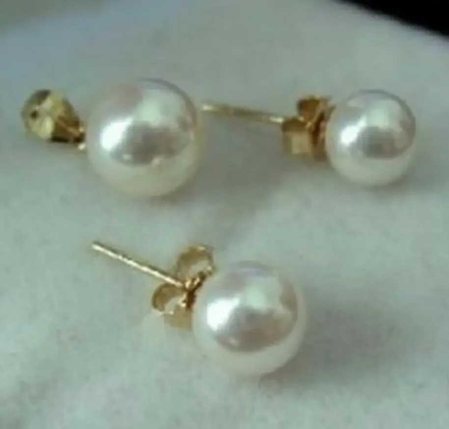 Серьги из натурального круглого белого жемчуга Южных морей диаметром 7,5-8 мм + набор подвесок
Серьги из натурального круглого белого жемчуга Южных морей диаметром 7,5-8 мм + набор подвесок