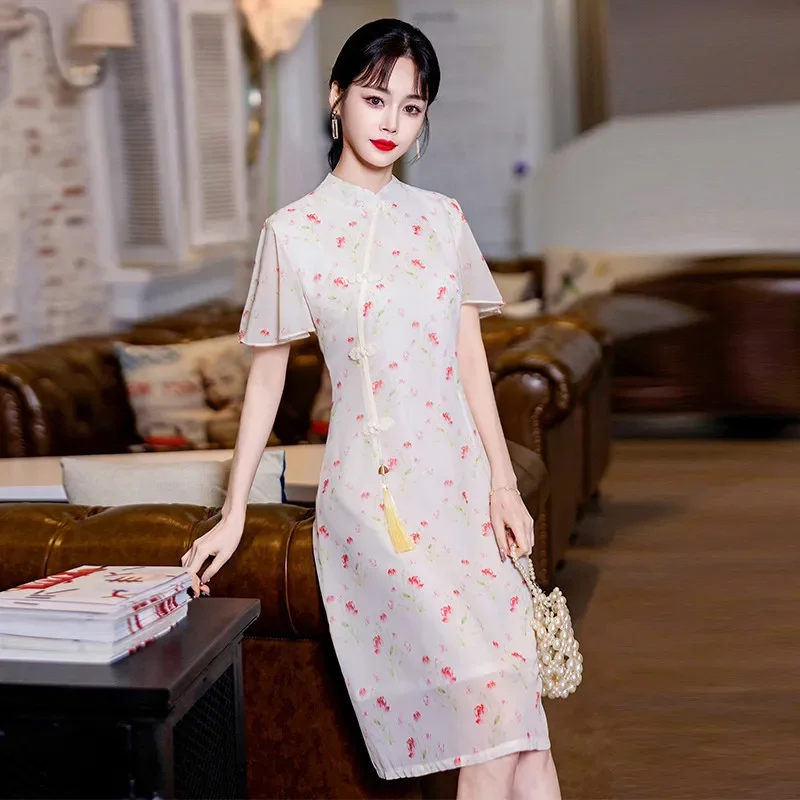2024 Cheongsam Women's Clothing Summer New Qipao Dress Modern Elegant Chinese Style Traditional Plus Size
2024 Cheongsam Women's Clothing Summer New Qipao Dress Modern Elegant Chinese Style Traditional Plus Size