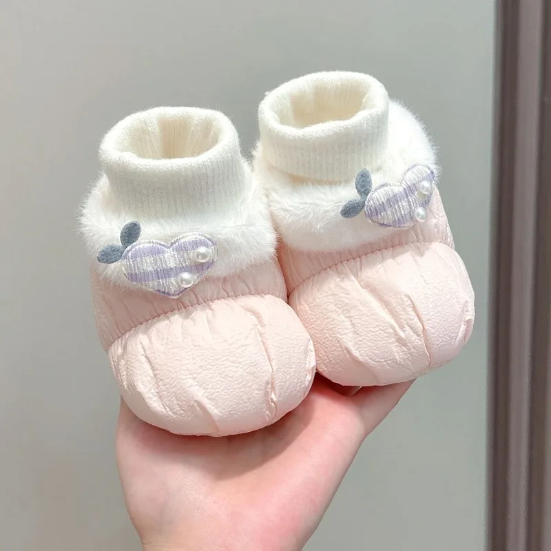 Non Slip Soft Sole Baby Shoes for 6-12 Months Fleece Lined Warm Cotton Shoes Autumn Winter Toddler Footwear
Non Slip Soft Sole Baby Shoes for 6-12 Months Fleece Lined Warm Cotton Shoes Autumn Winter Toddler Footwear