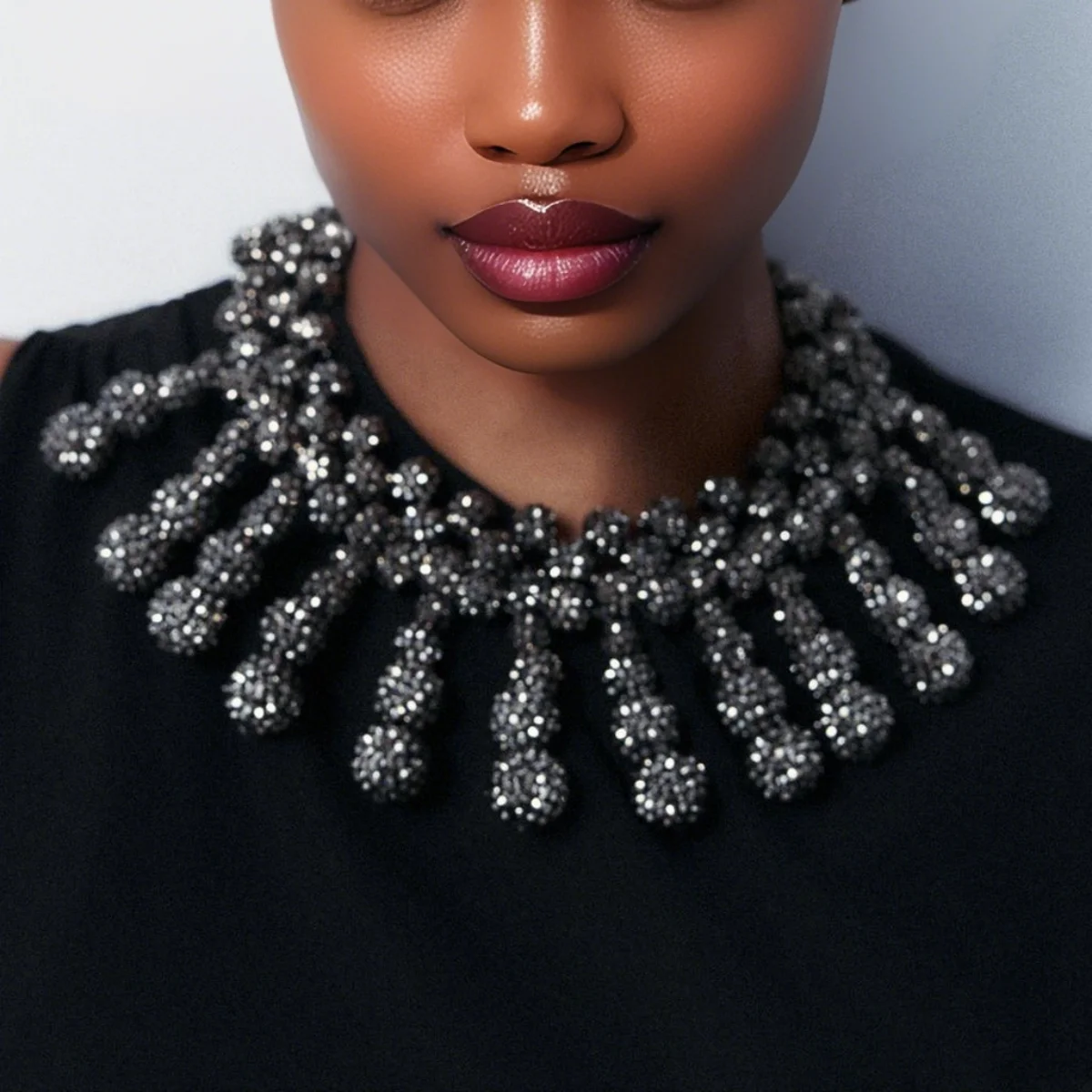 Dvacaman Sparkling Ball Rhinestone Necklace For Women Heavy Alloy Crystal Jewelry Statement Luxury Clavicle Chain Banquet Gift
Dvacaman Sparkling Ball Rhinestone Necklace For Women Heavy Alloy Crystal Jewelry Statement Luxury Clavicle Chain Banquet Gift
