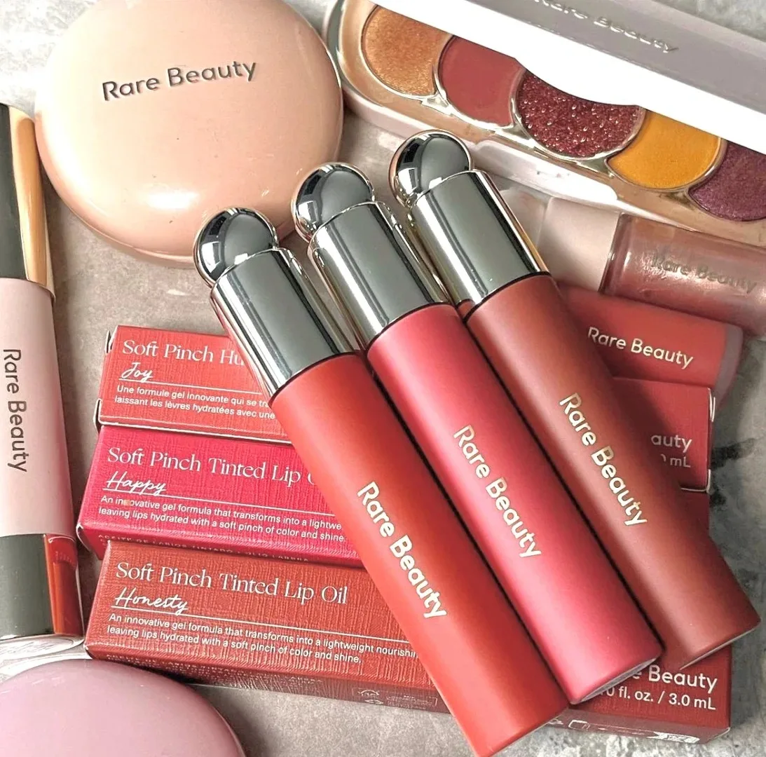 Rare Beauty Lip Gloss Lipstick New Color Delight Cream Blush Rose Neutral Happy Grateful Limited Edition Summer Color Scheme
Rare Beauty Lip Gloss Lipstick New Color Delight Cream Blush Rose Neutral Happy Grateful Limited Edition Summer Color Scheme