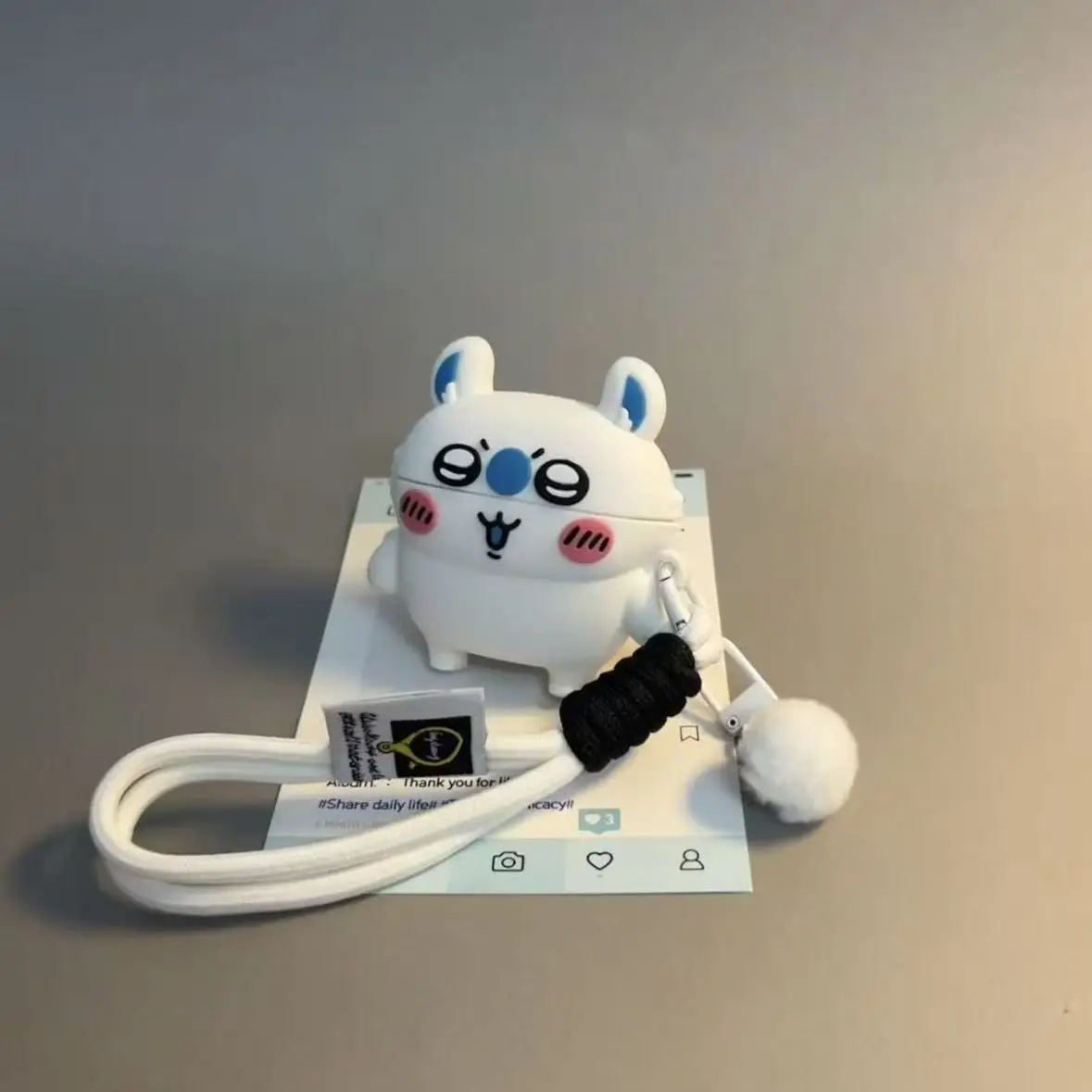 Anime Chiikawa Cute Momonga Flying Squirrel Applicable To AirPodsPro Earphone Shell Protective Cover Anti-fall Wear-resistant
Anime Chiikawa Cute Momonga Flying Squirrel Applicable To AirPodsPro Earphone Shell Protective Cover Anti-fall Wear-resistant
