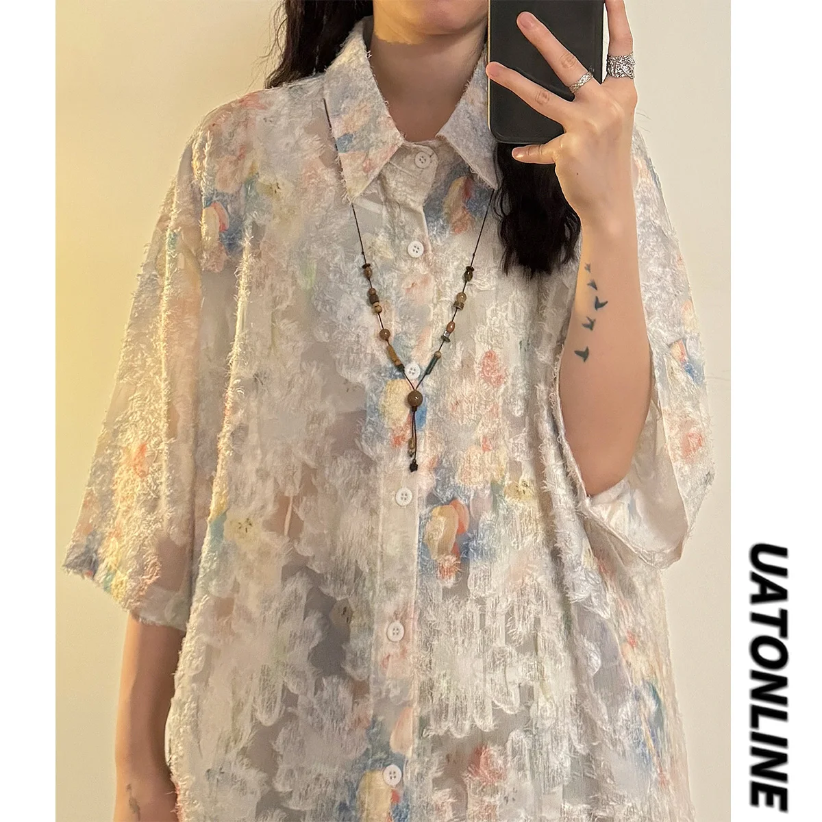 UATONLINE2026 Summer New American Retro Thin Tassel Floral Print Short Sleeve Women's Shirt Street Style Loose Fit Collar
UATONLINE2026 Summer New American Retro Thin Tassel Floral Print Short Sleeve Women's Shirt Street Style Loose Fit Collar