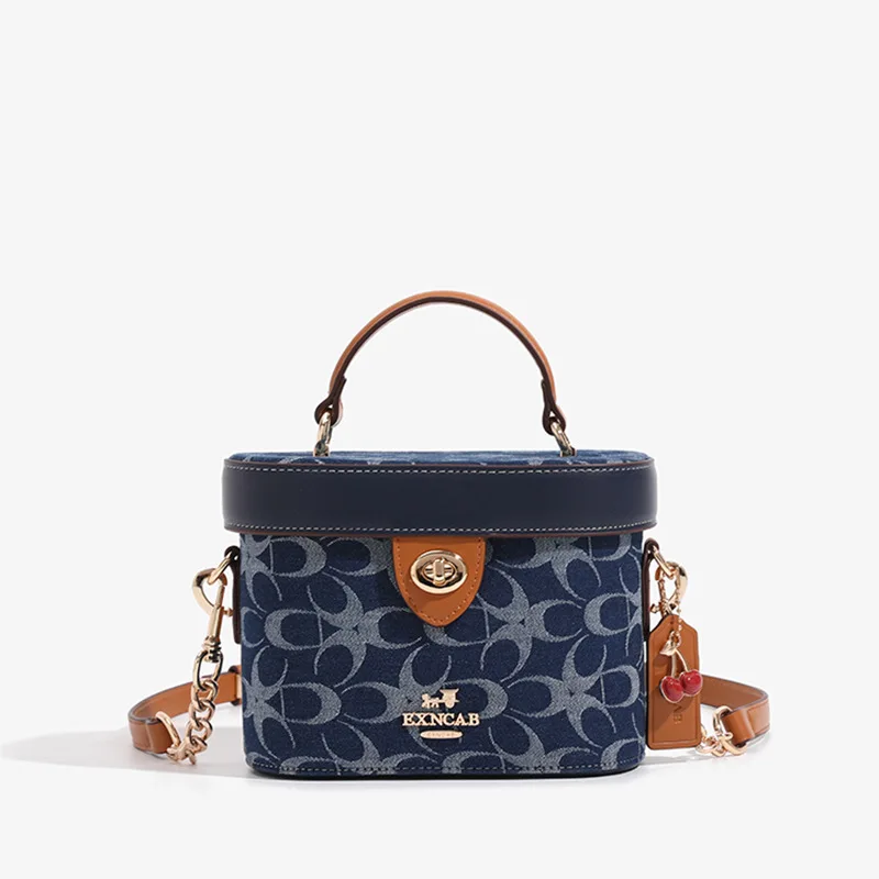 Новая классическая ретро-сумка-ведро для макияжа для женщин, модная сумка через плечо с замком, трендовая повседневная сумочка
Новая классическая ретро-сумка-ведро для макияжа для женщин, модная сумка через плечо с замком, трендовая повседневная сумочка